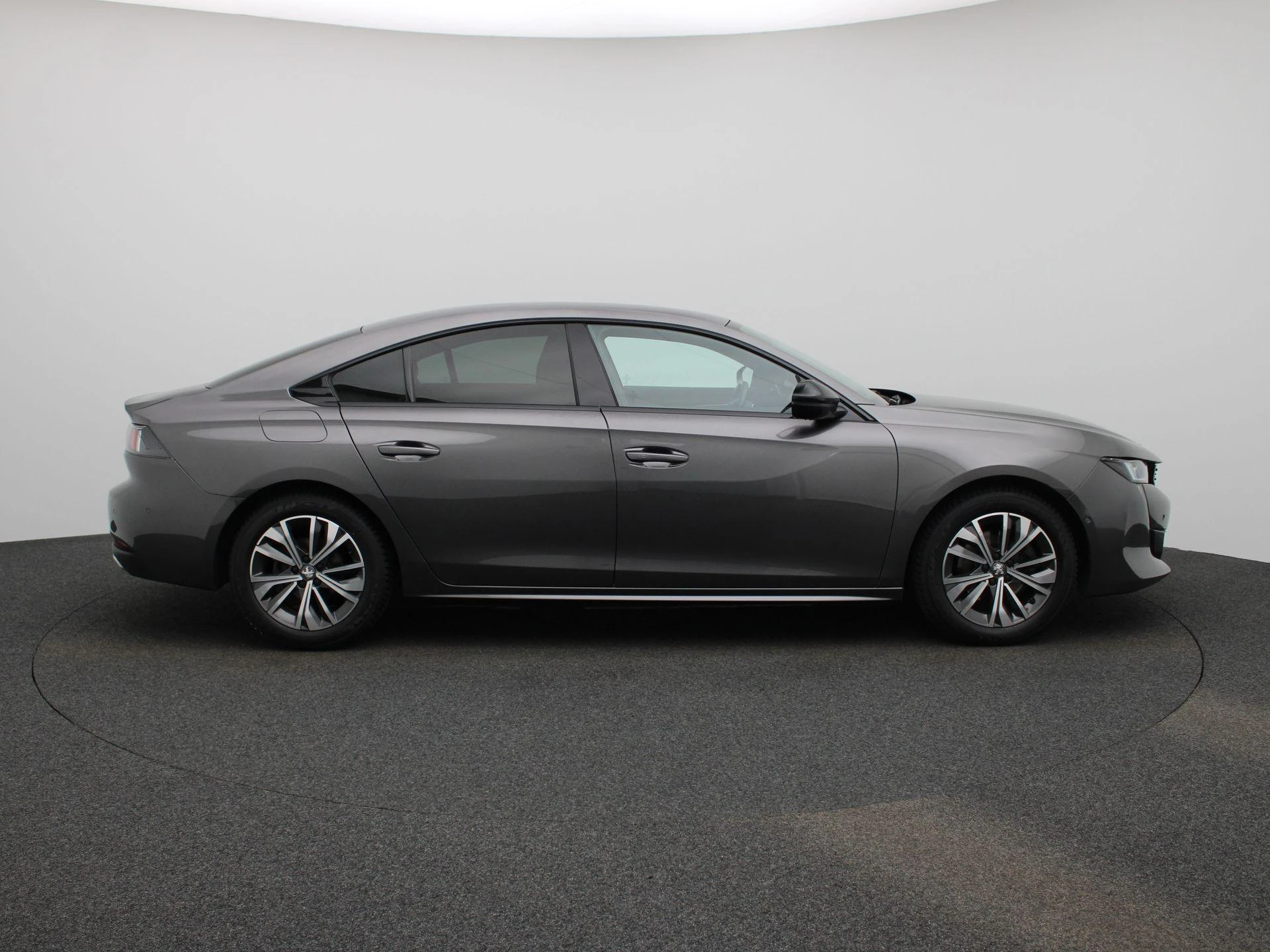 Peugeot-508-image-5
