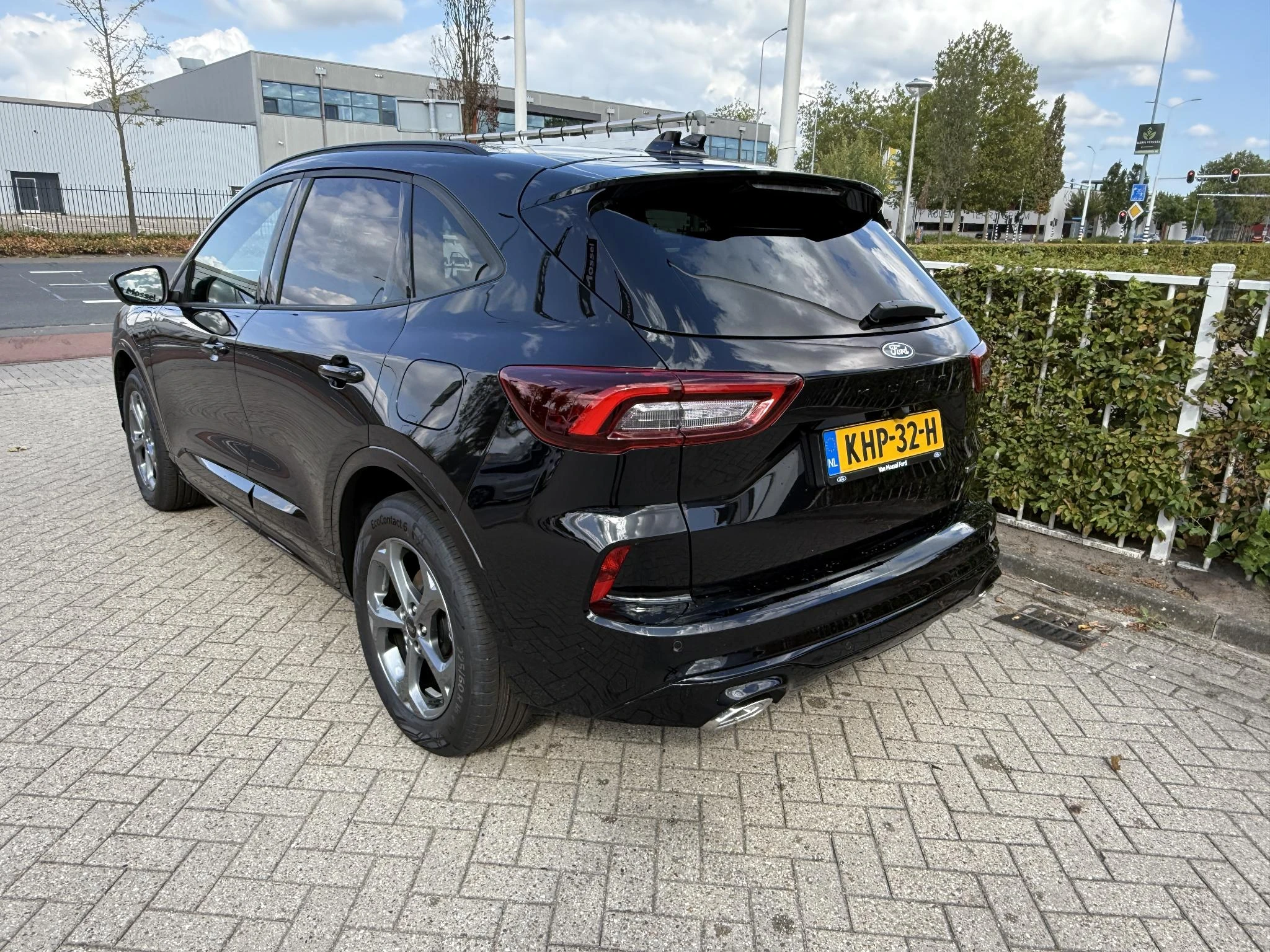 Ford-Kuga-image-2