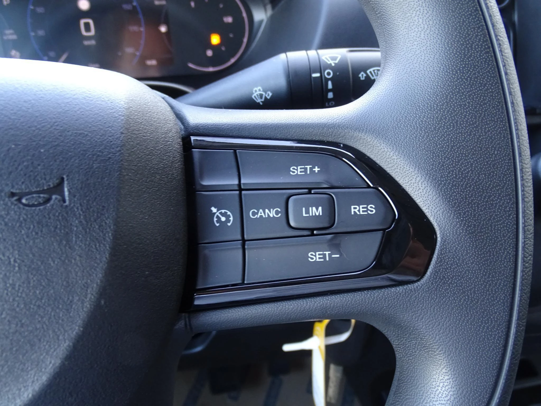 Peugeot-Boxer-image-11