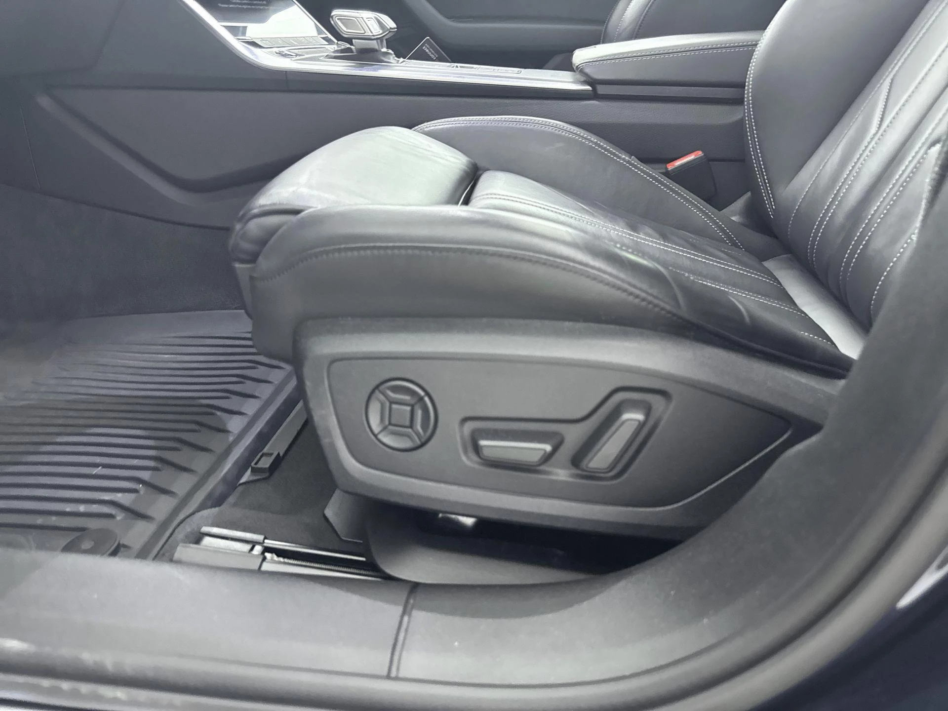 Audi A6 Avant 55 TFSI e quattro Competition