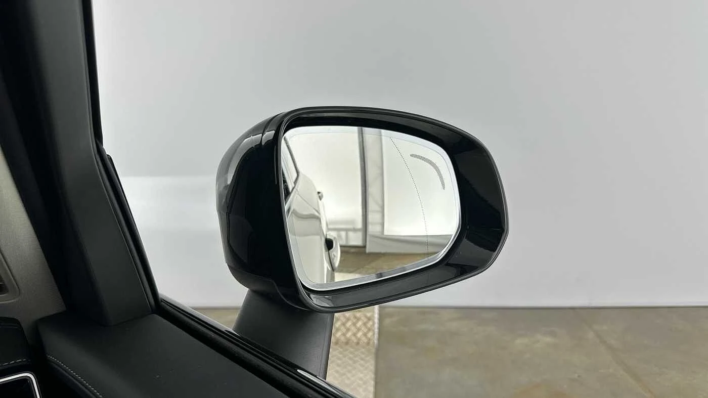 Volvo-XC90-image-16