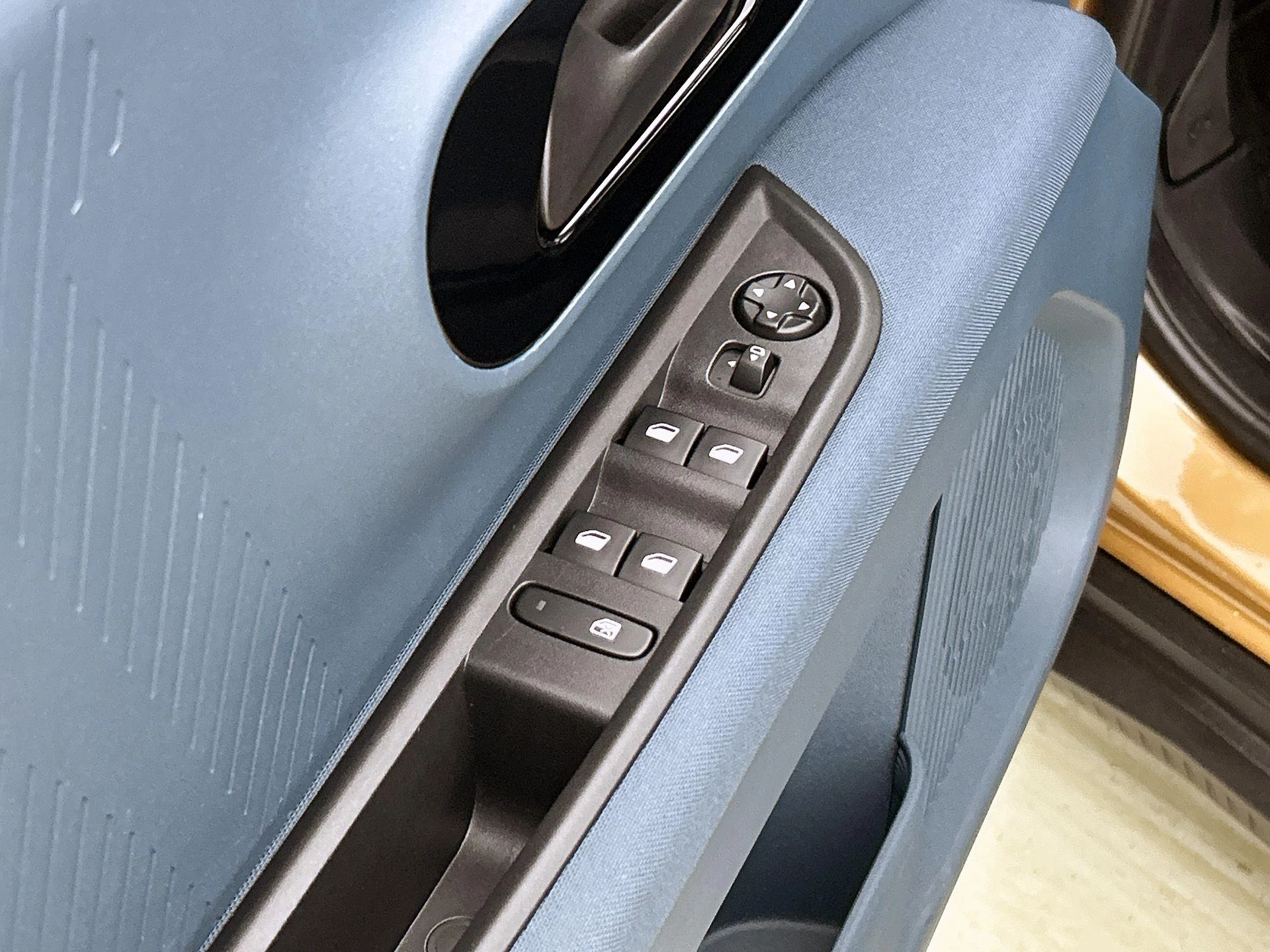 Fiat-Grande Panda-image-24