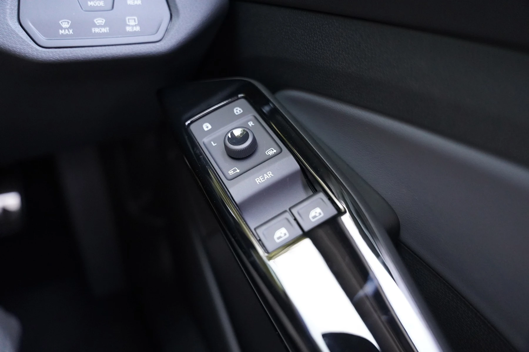 Volkswagen-ID.4-image-34