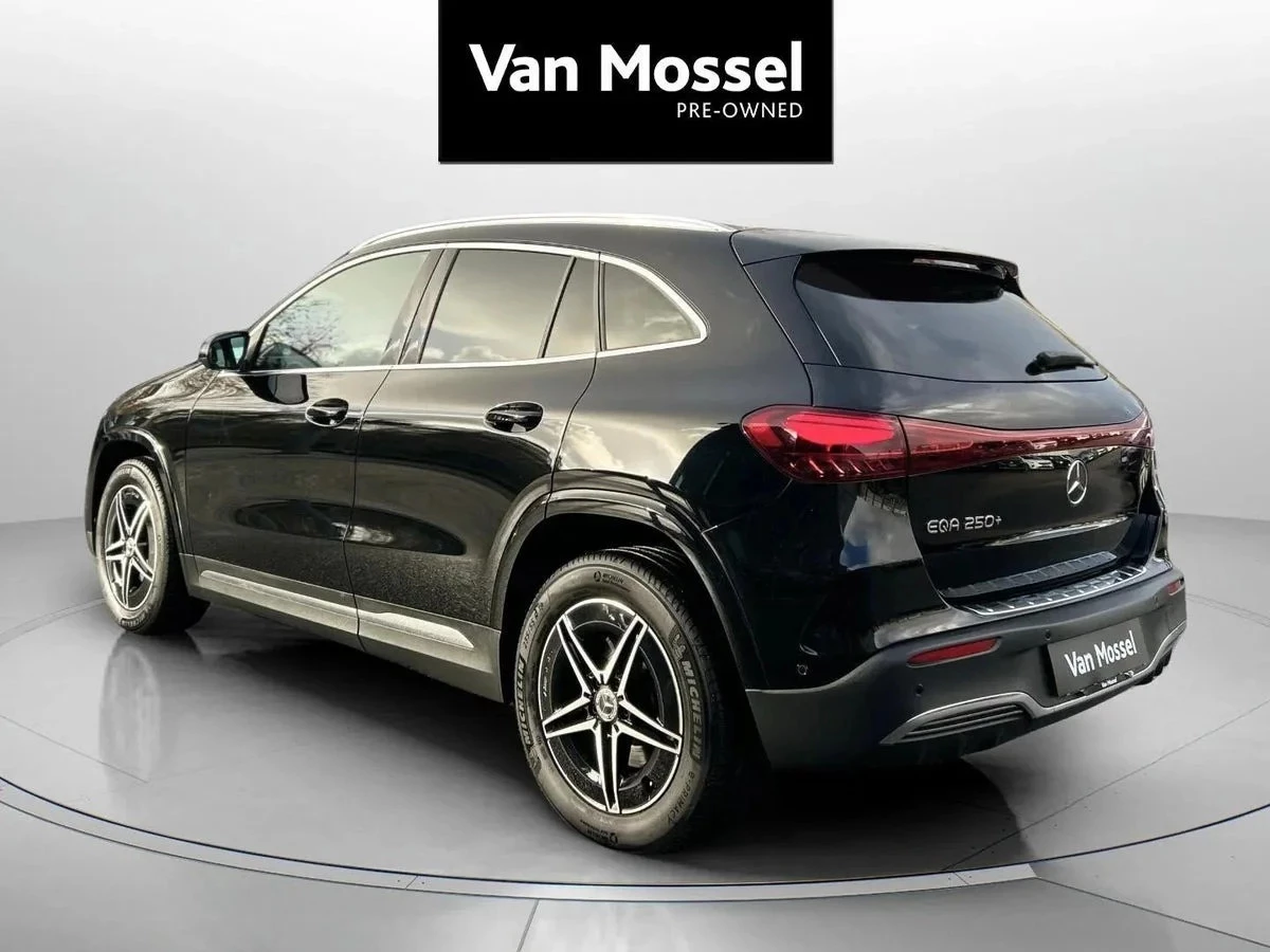 Mercedes-Benz-EQA-image-6