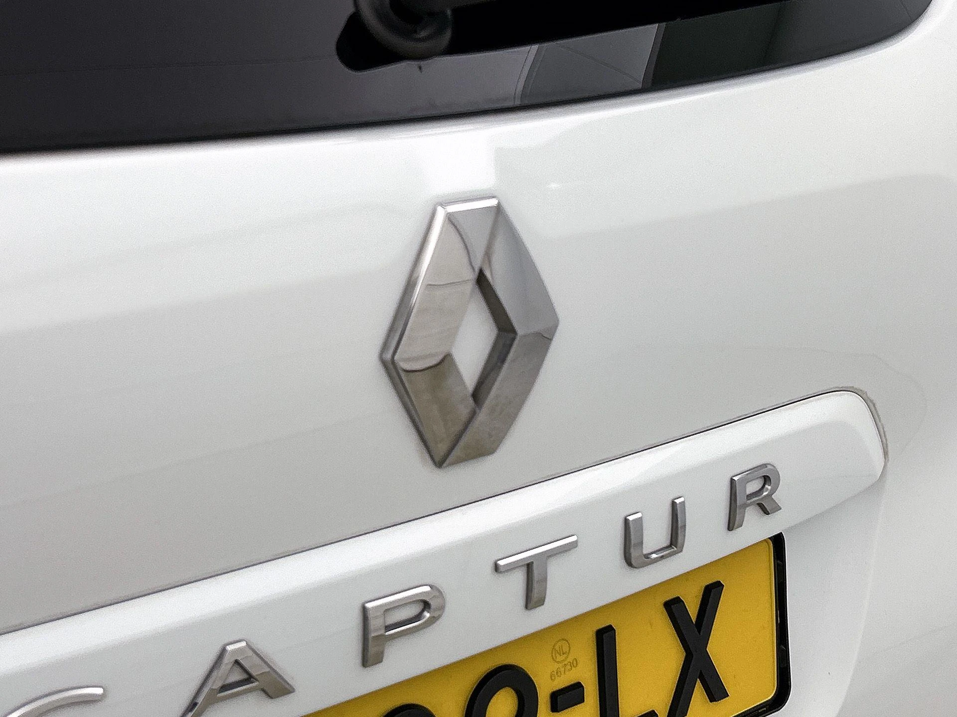 Renault-Captur-image-11