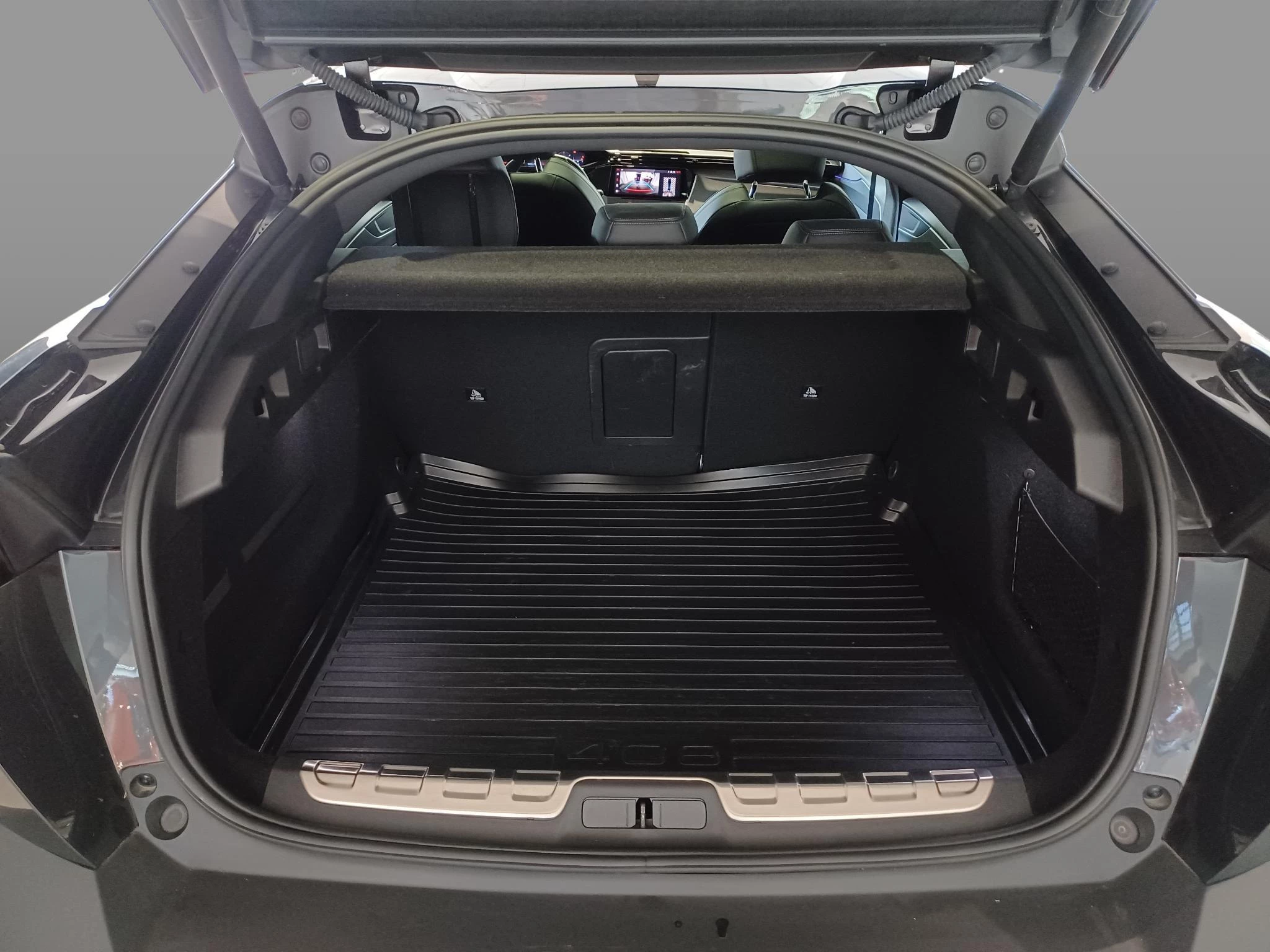 Peugeot-408-image-11