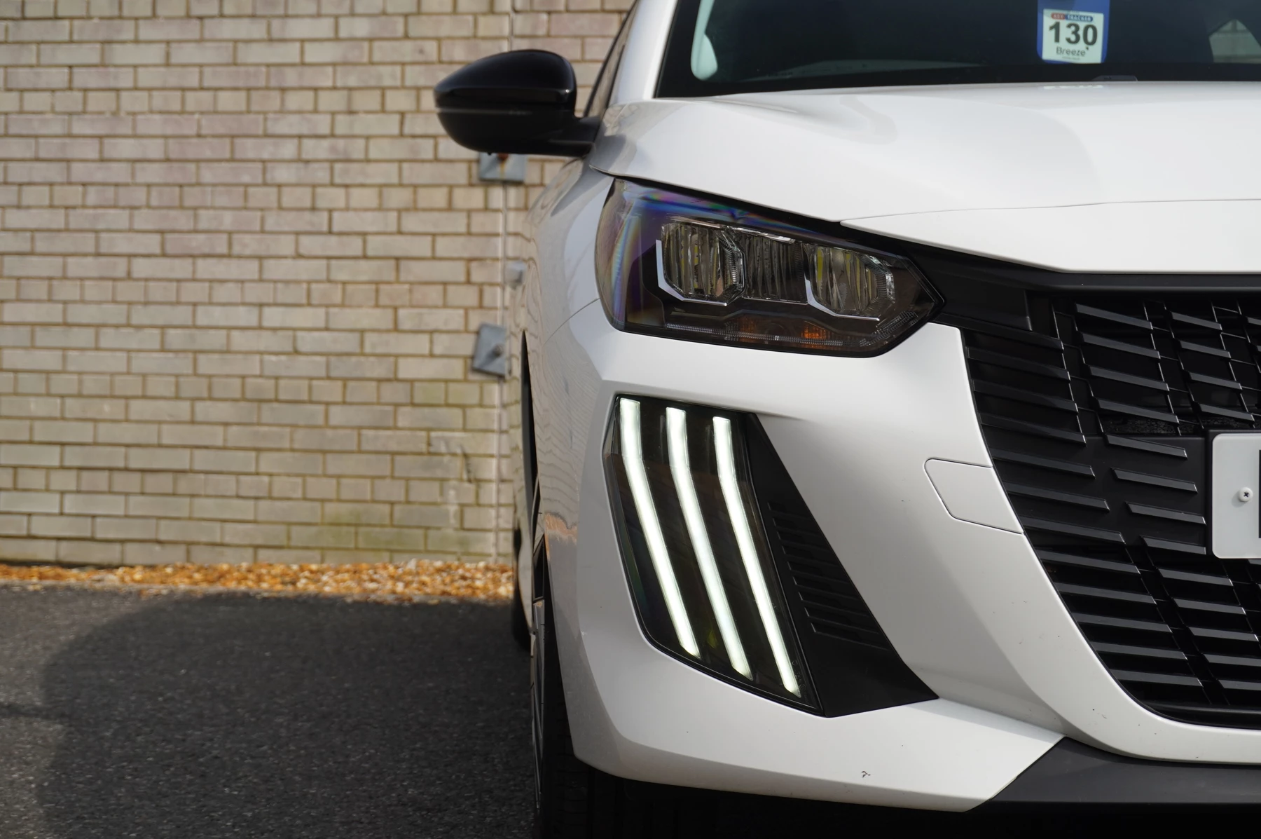 Peugeot-208-image-36