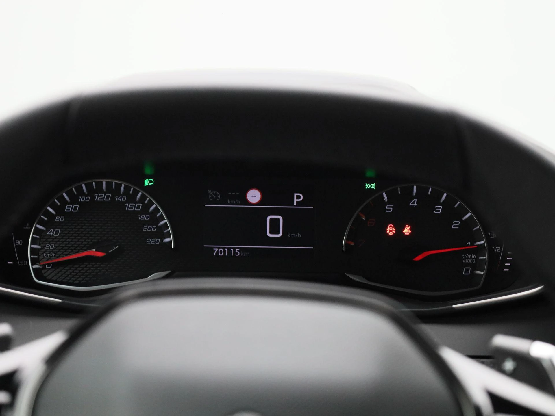 Peugeot-2008-image-7