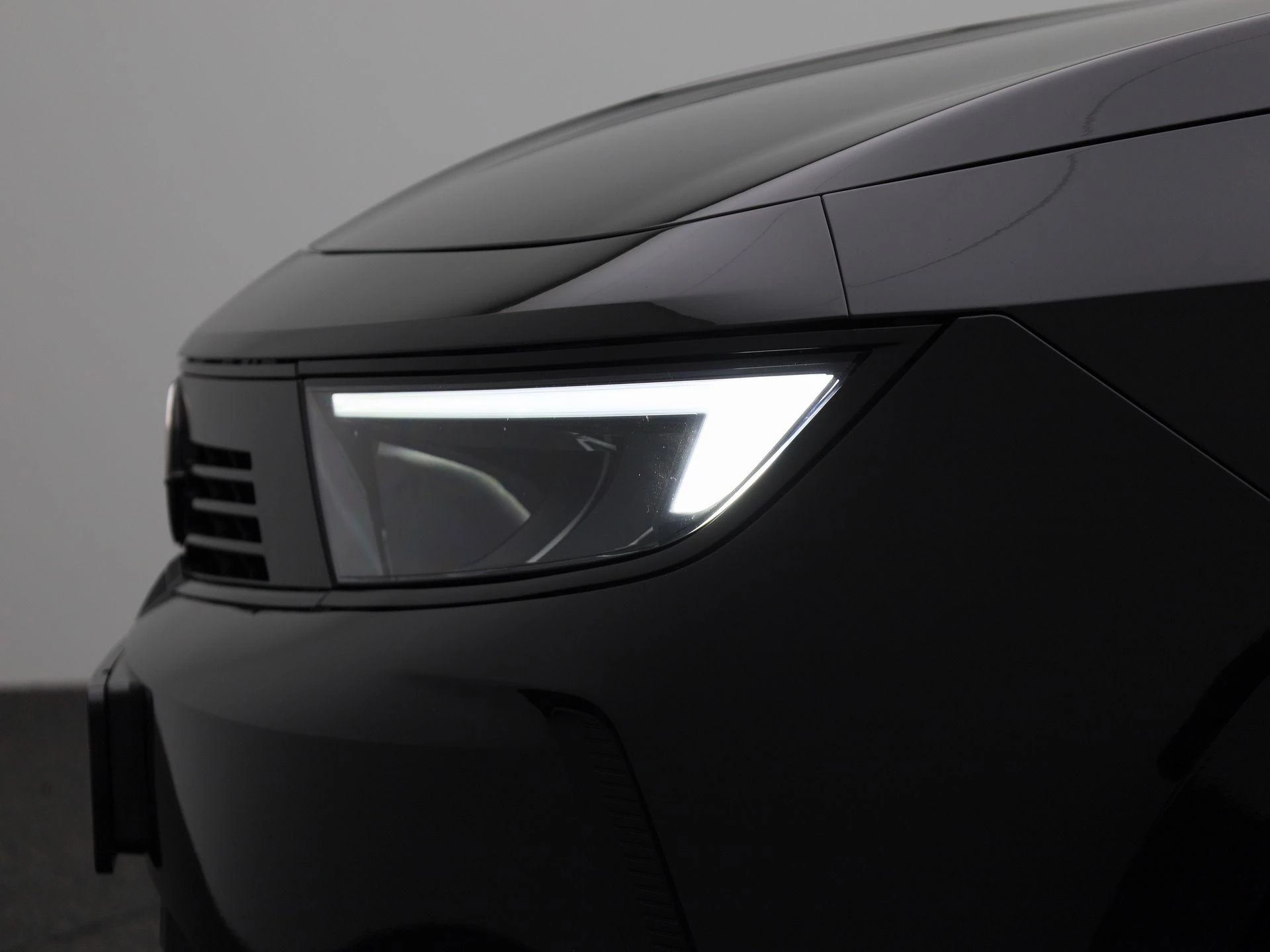 Opel-Astra-image-14