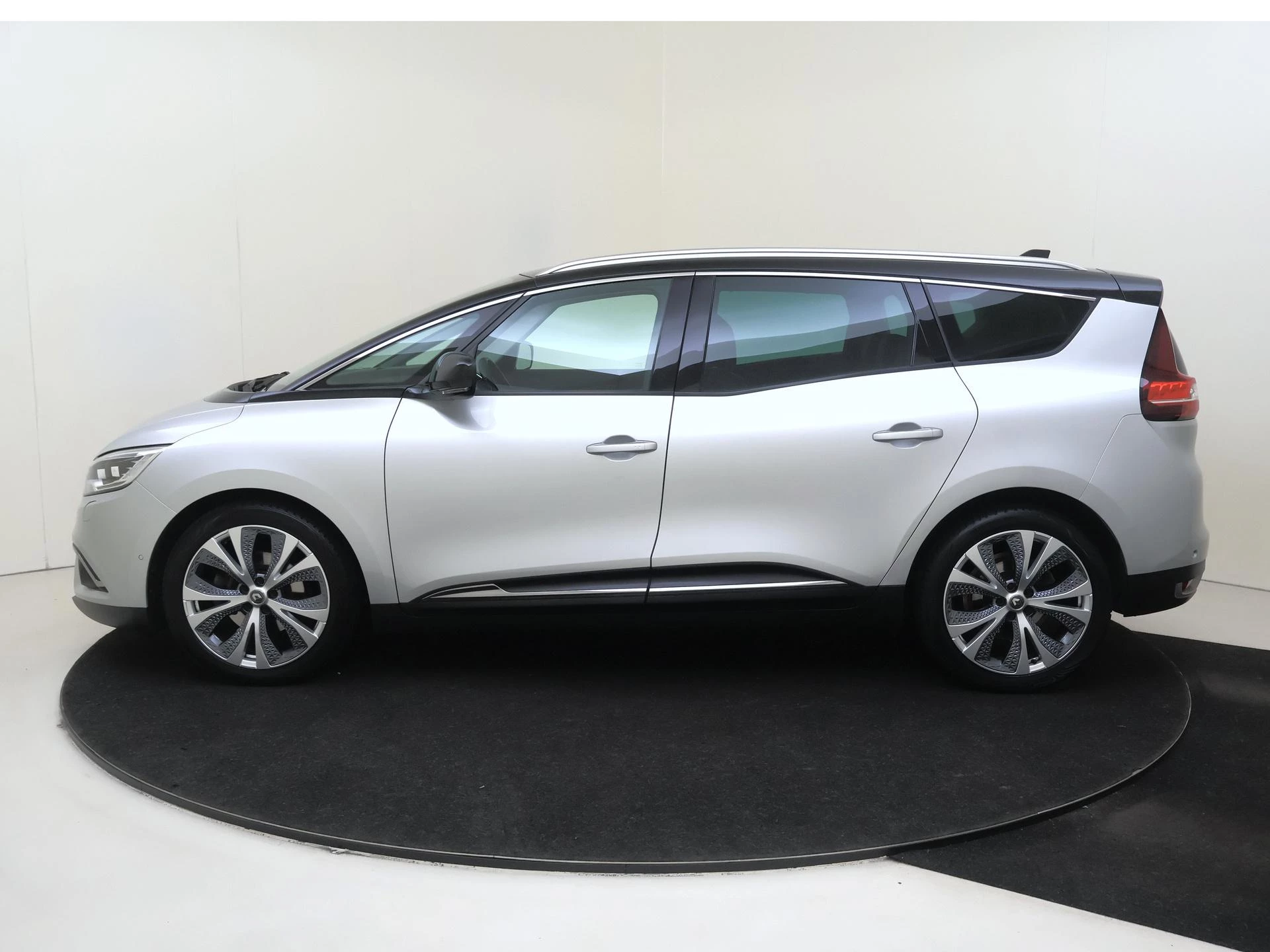 Renault Grand Scénic 1.3 TCe Limited 7p.