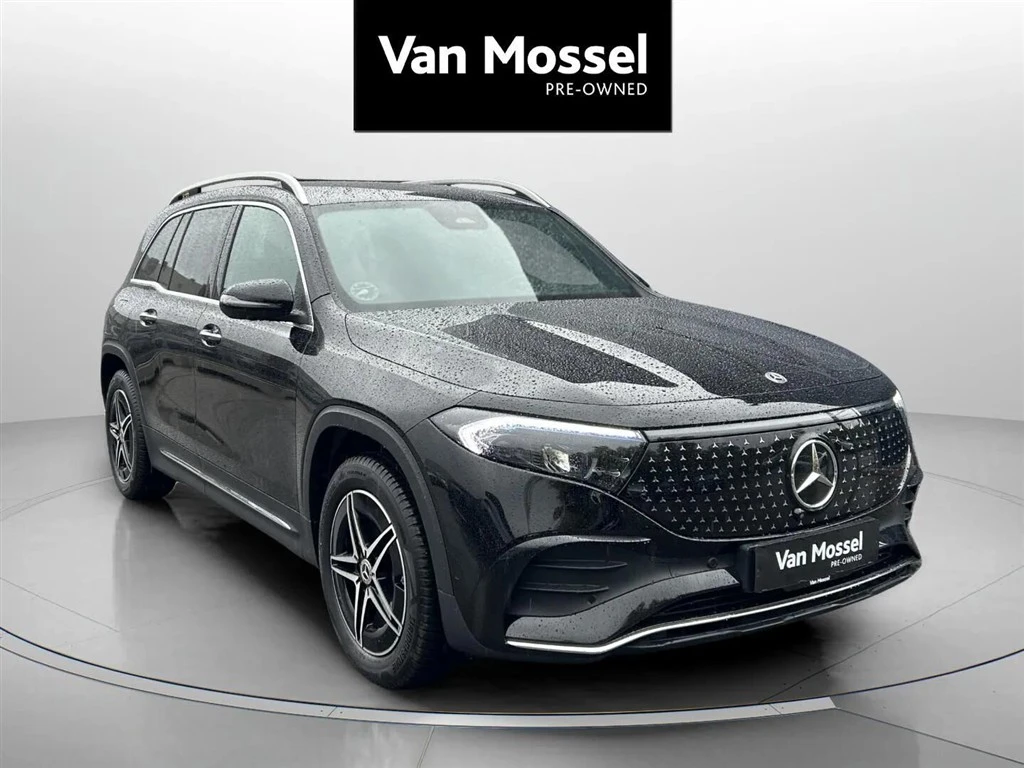Mercedes-Benz-EQB-image-2