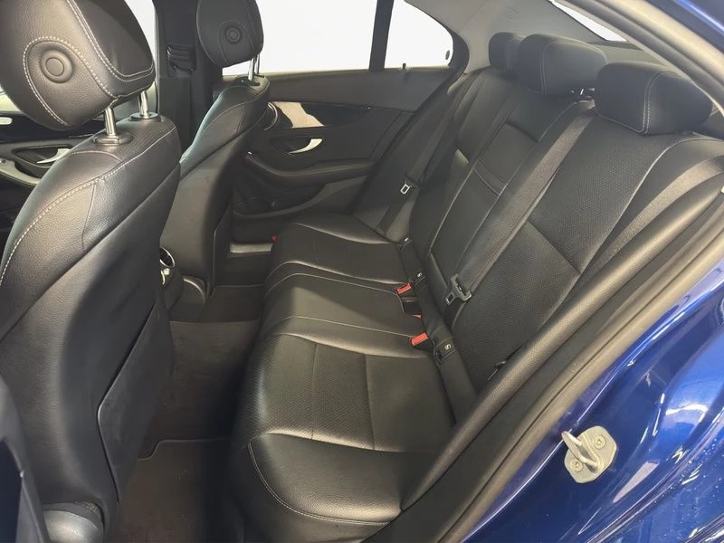 Mercedes-Benz C-Klasse 200 d NAVI PANO KAMERA TEMPOMAT PDC SHZ