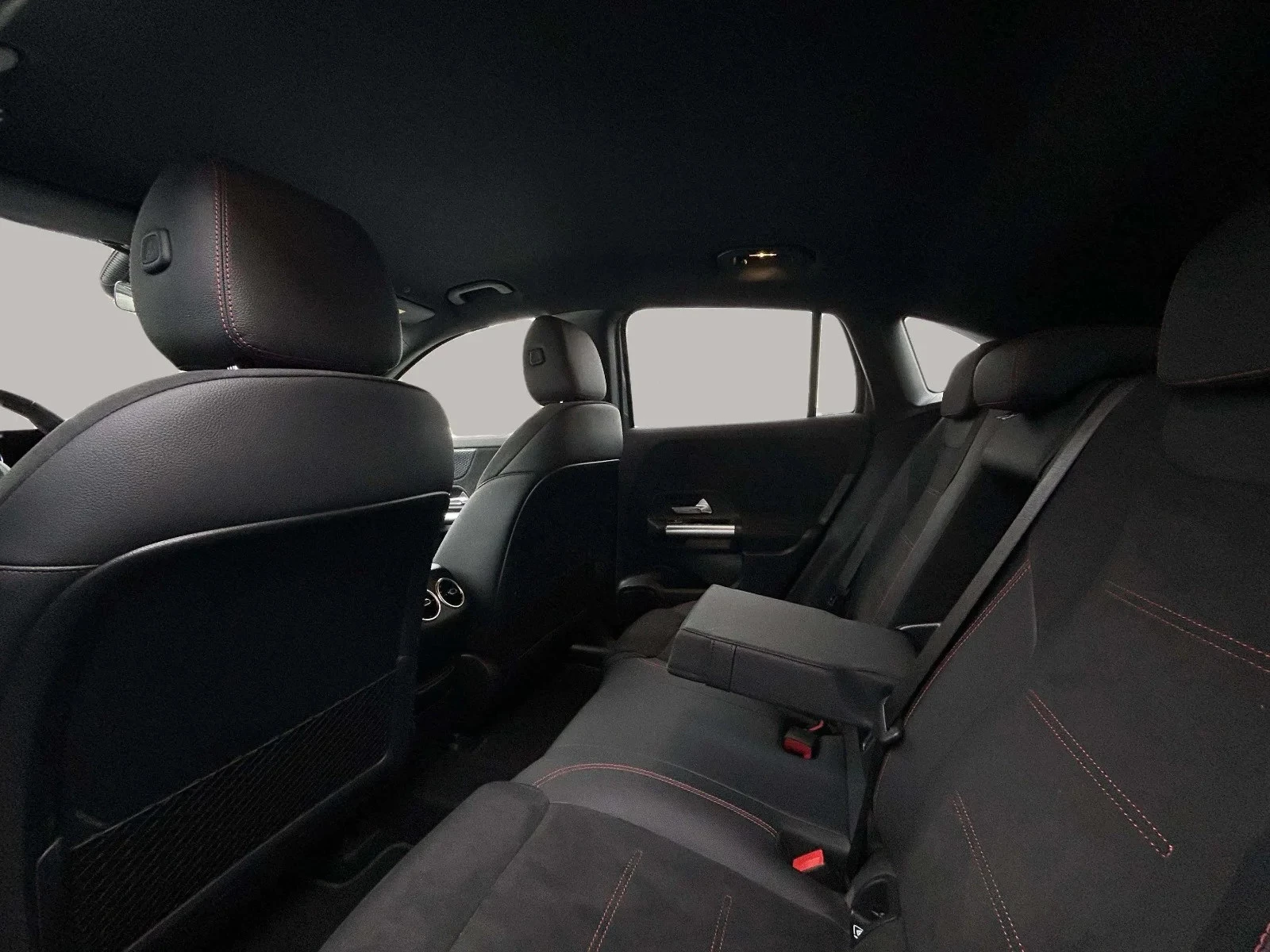 Mercedes-Benz-EQA-image-13