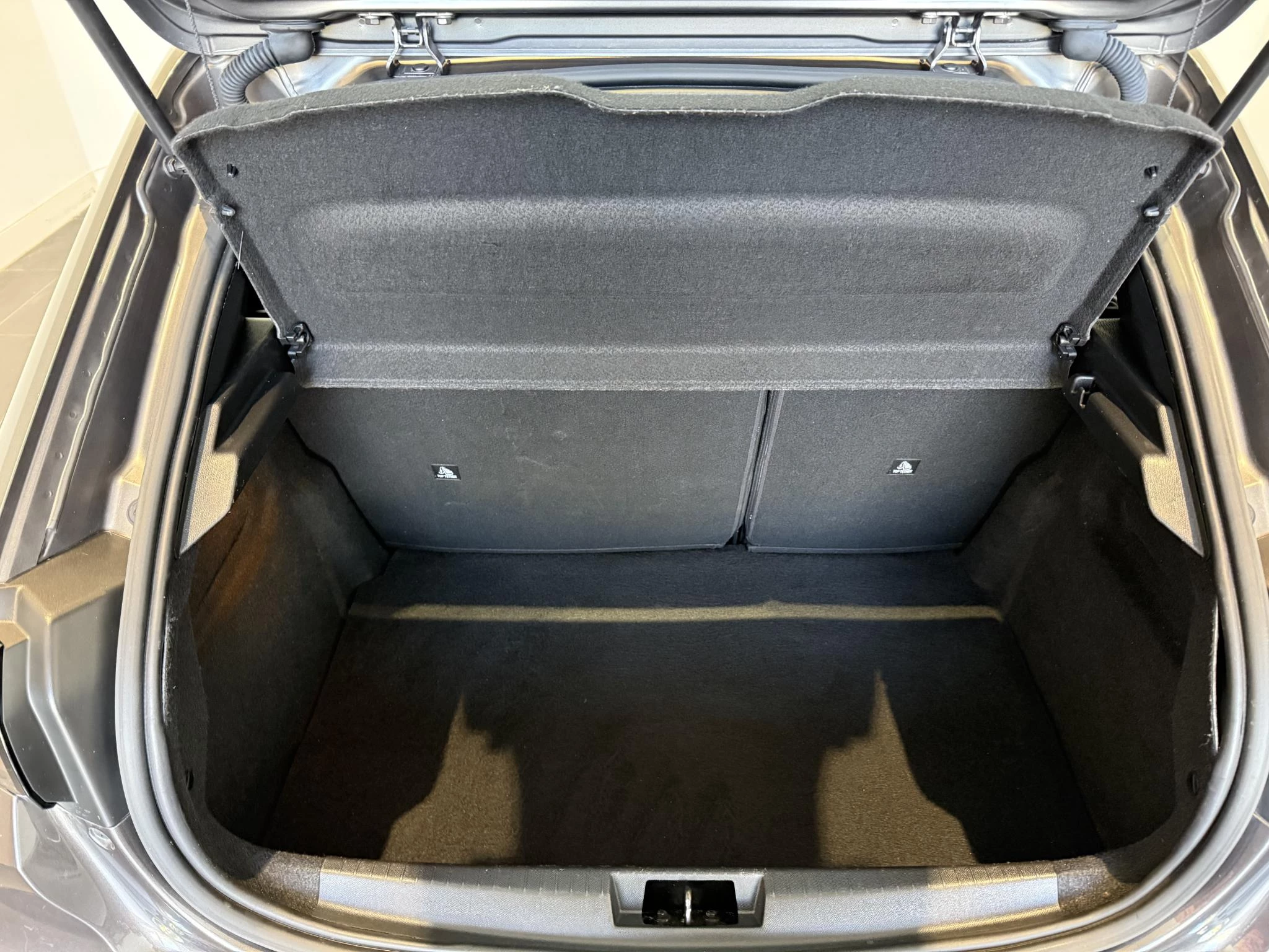 Peugeot-208-image-10