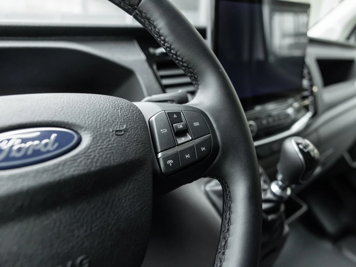 Ford-Transit-image-19