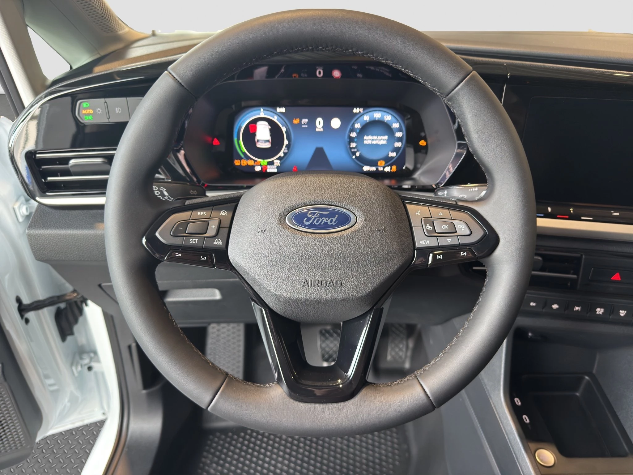 Ford Transit Connect L1 Trend Plug-In Hybrid AUT HOLZBODEN