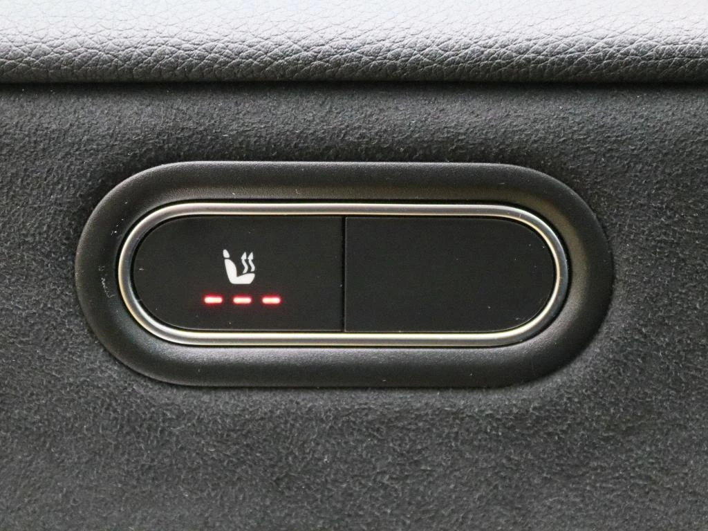 Mercedes-Benz-A-Klasse-image-13