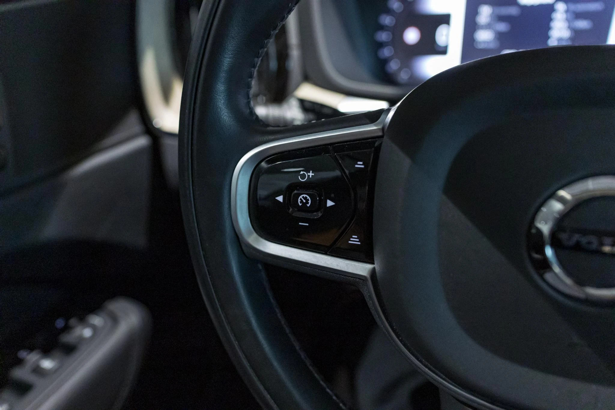 Volvo-XC60-image-31