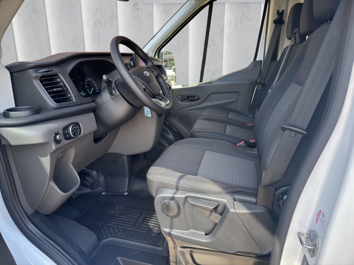 Ford-Transit-image-7