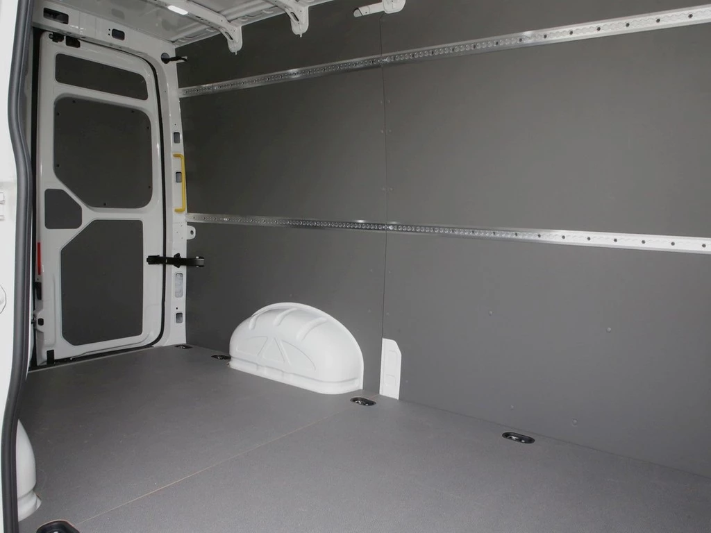Volkswagen Crafter 35 Kasten 2.0 103 kW TDI Frontantrieb 6-Gang Radst. 3640 mm Radst. 3640 mm, Hochdach