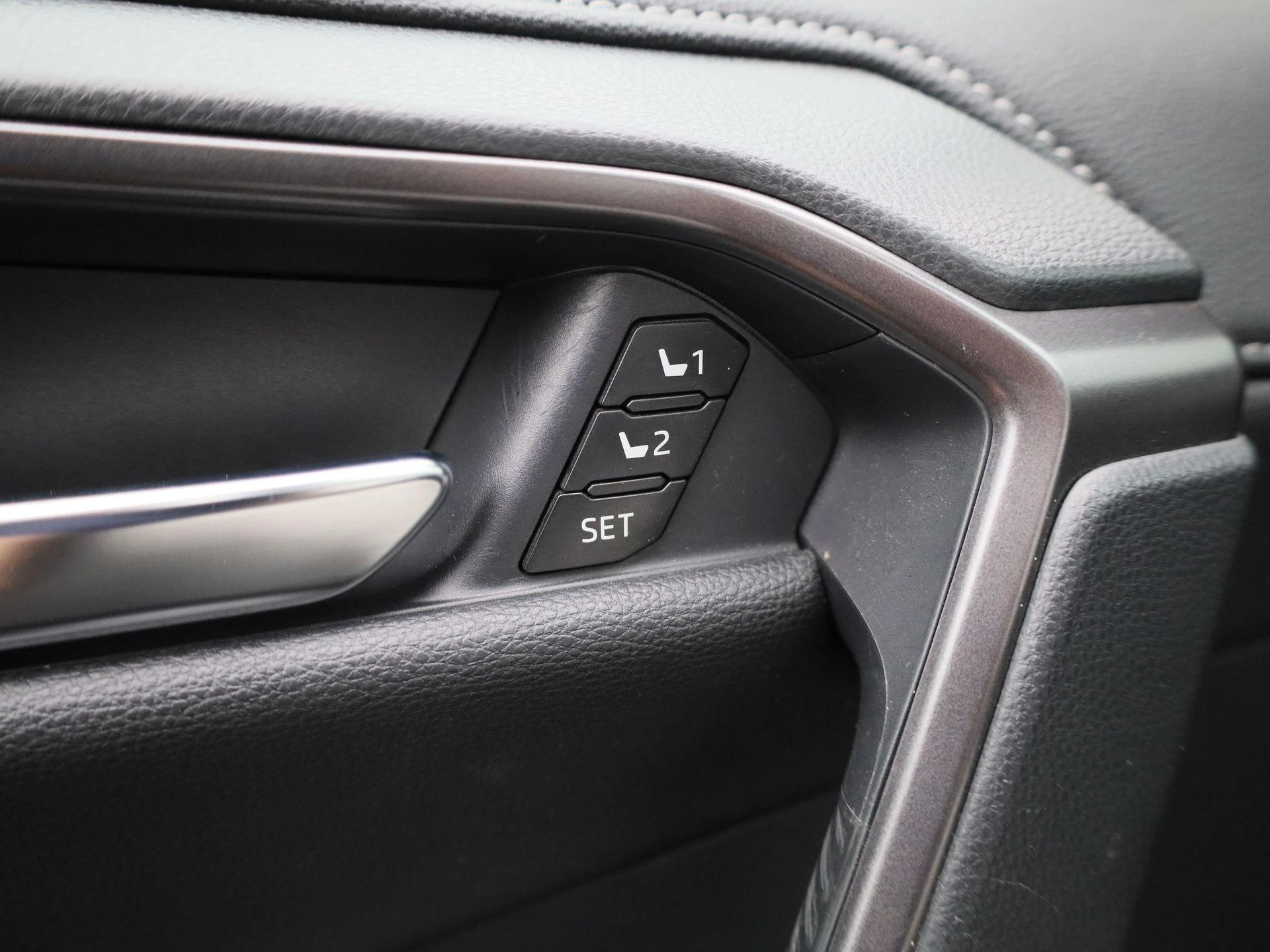 Toyota-RAV4-image-32