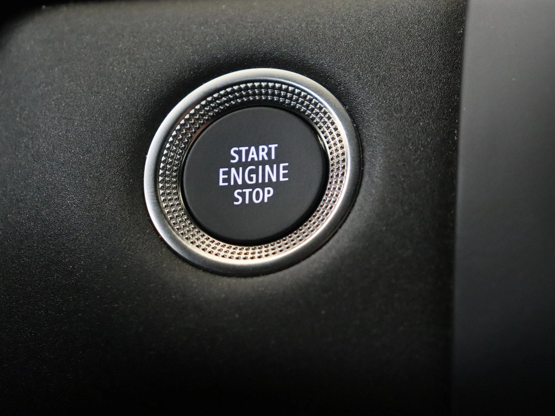 Renault-Captur-image-23