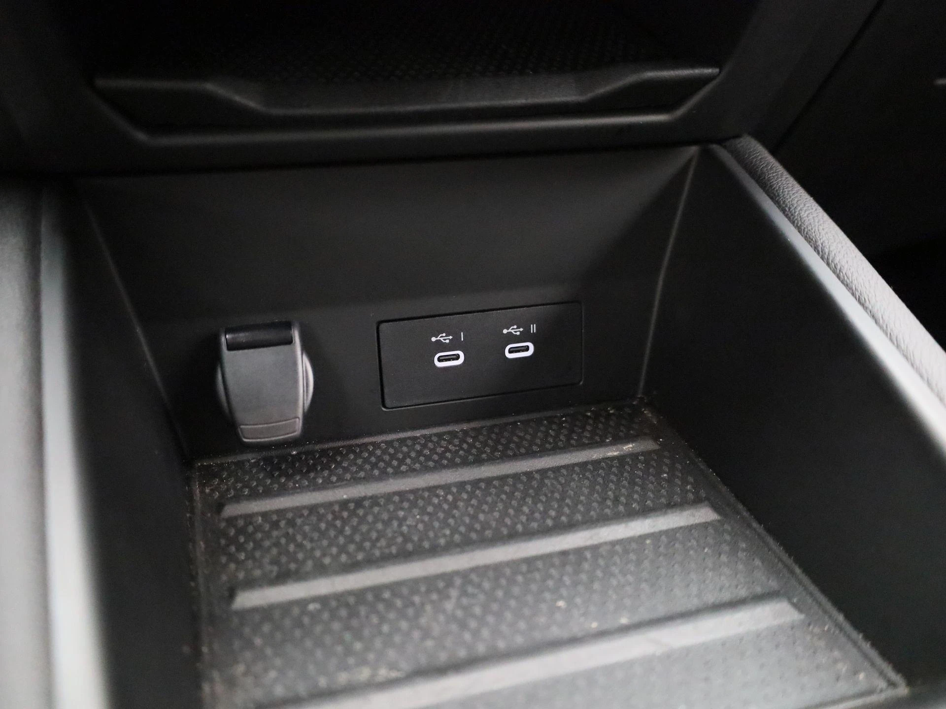Renault-Captur-image-28