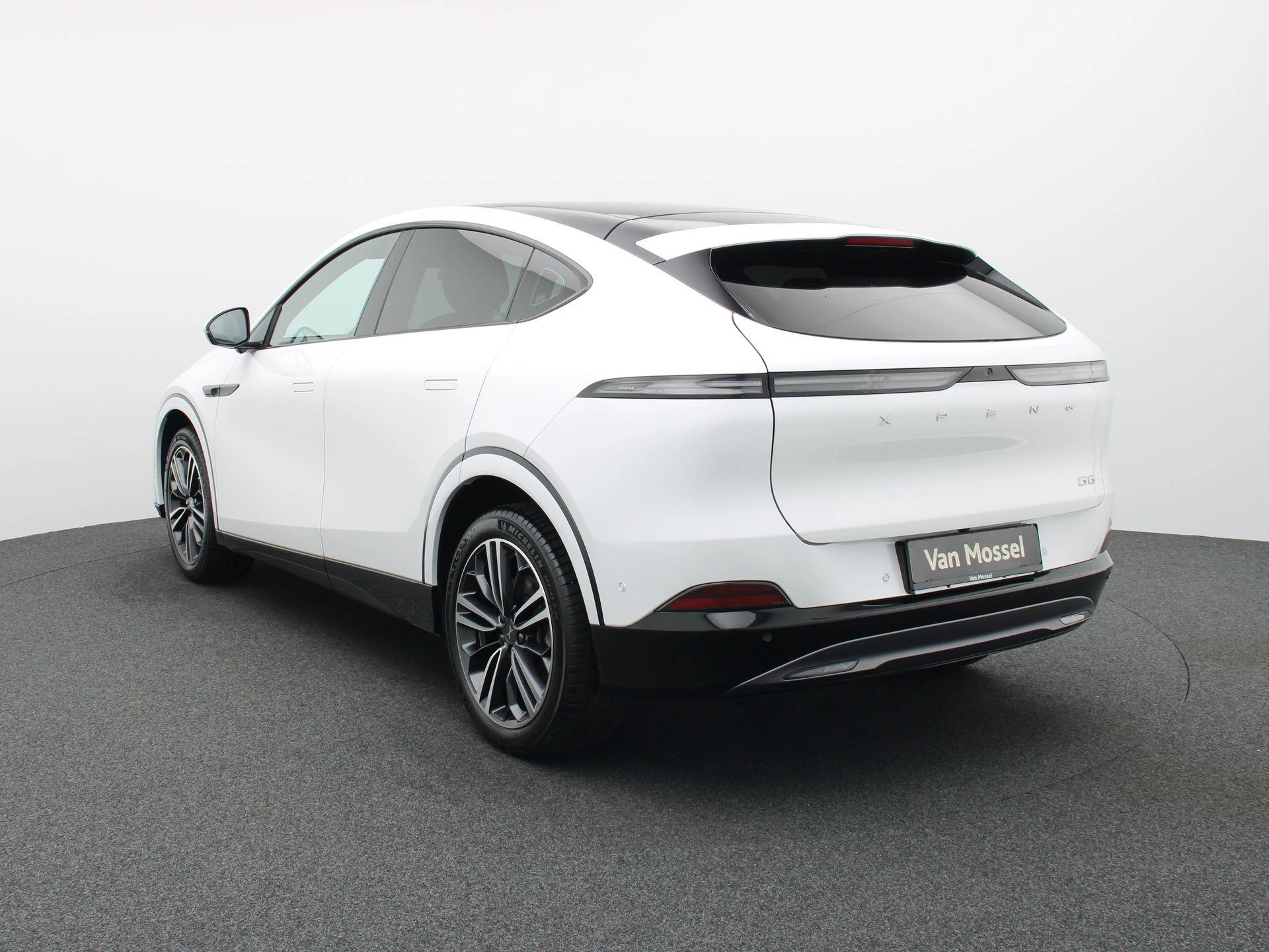 XPENG G6 RWD SR