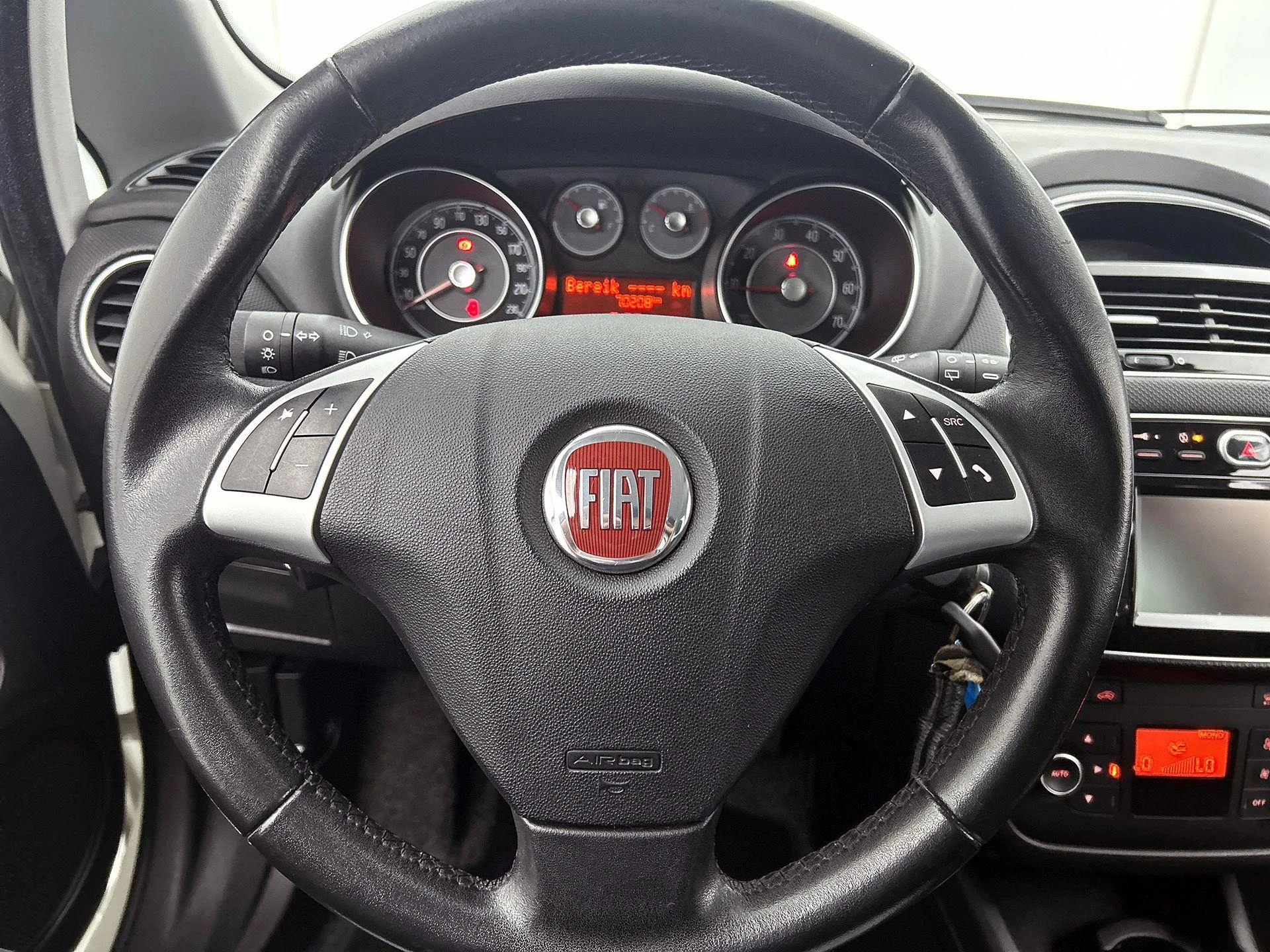 Fiat-Punto-image-19