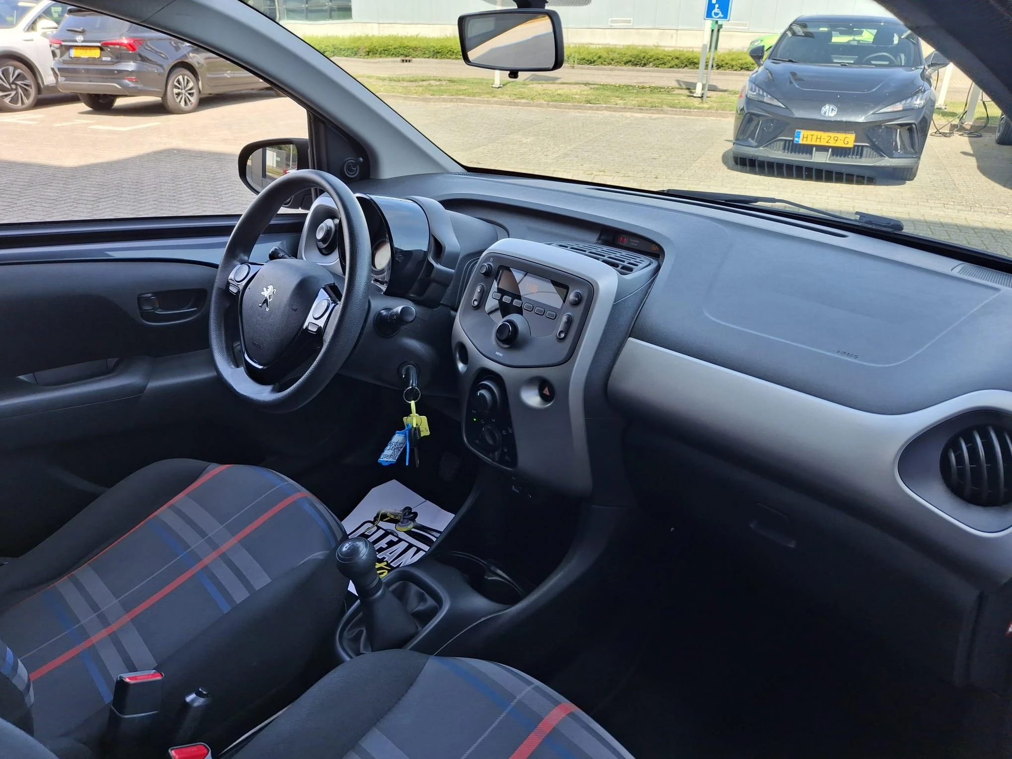 Peugeot 108 5drs. 1.0 e-VTi Active