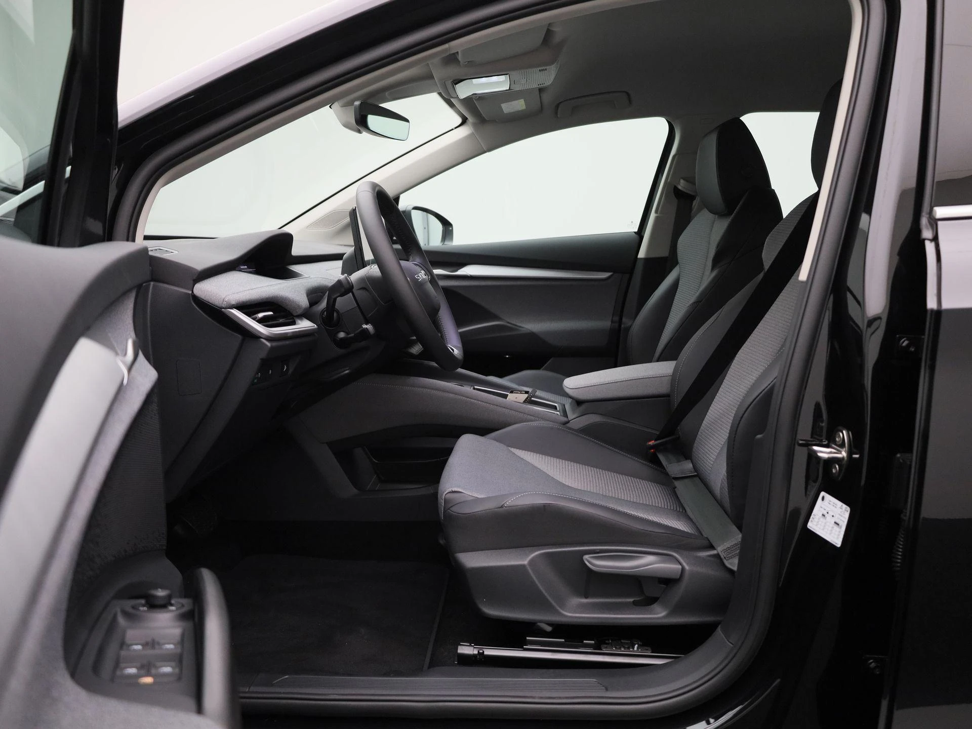 Škoda-Enyaq iV-image-8