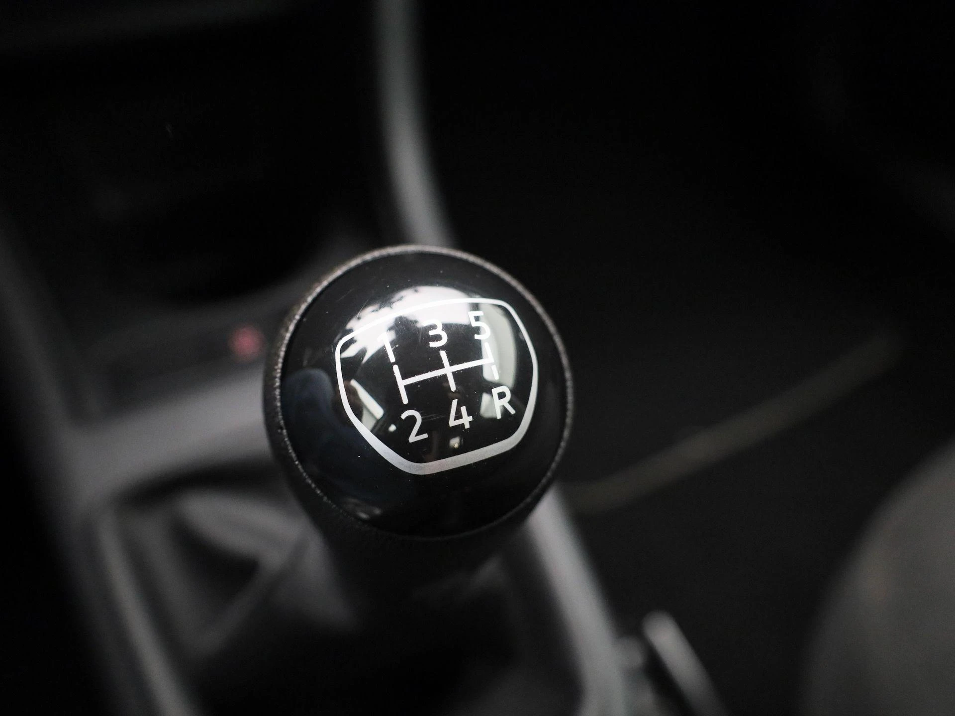 Volkswagen-up!-image-20