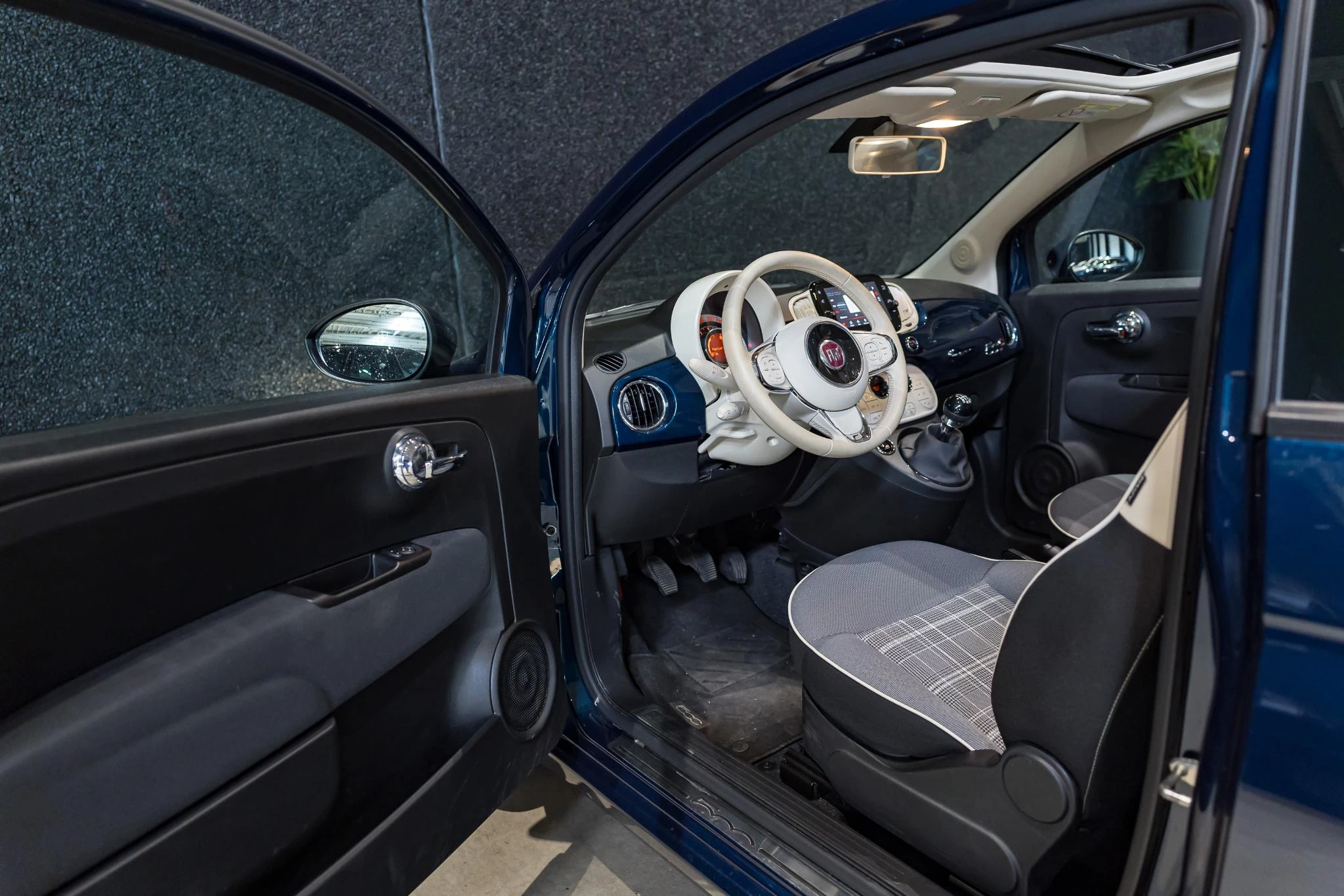 Fiat 500C 1.2 8v 69hp Lounge