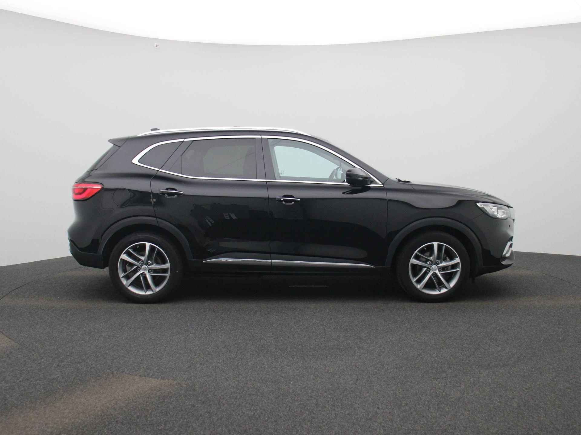 MG EHS 1.5 TGDI Luxury