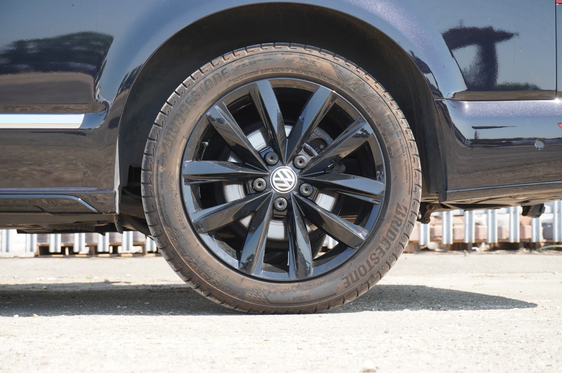 Volkswagen-California-image-50