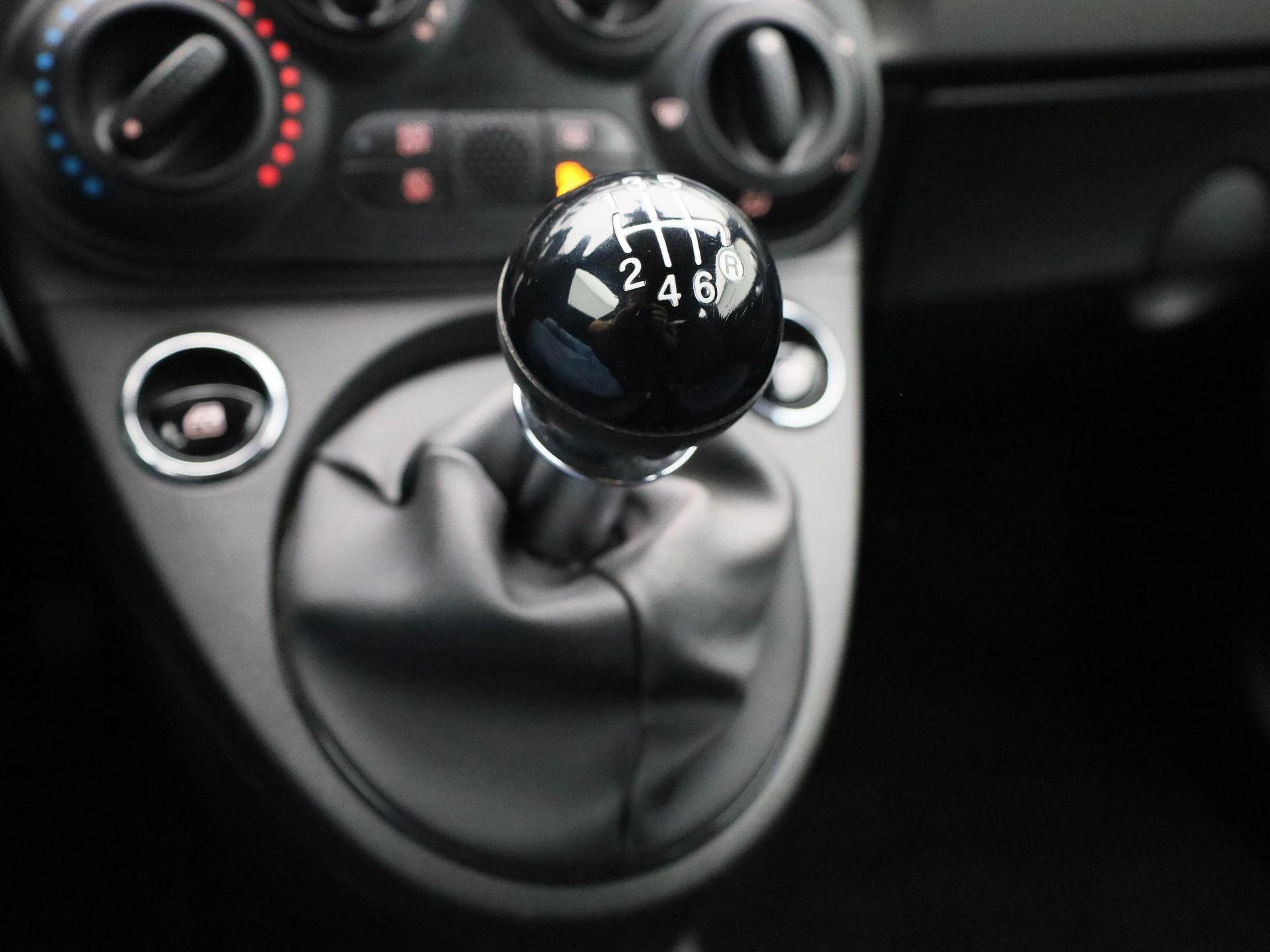Fiat-500-image-9