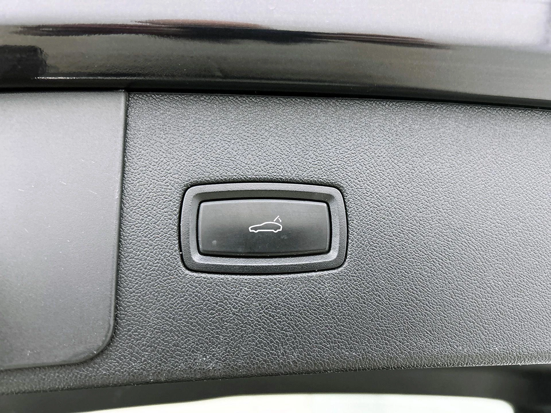 Porsche Cayenne 3.0 E-Hybrid