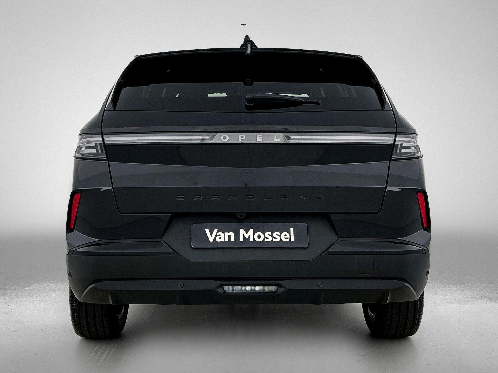 Opel-Grandland-image-2