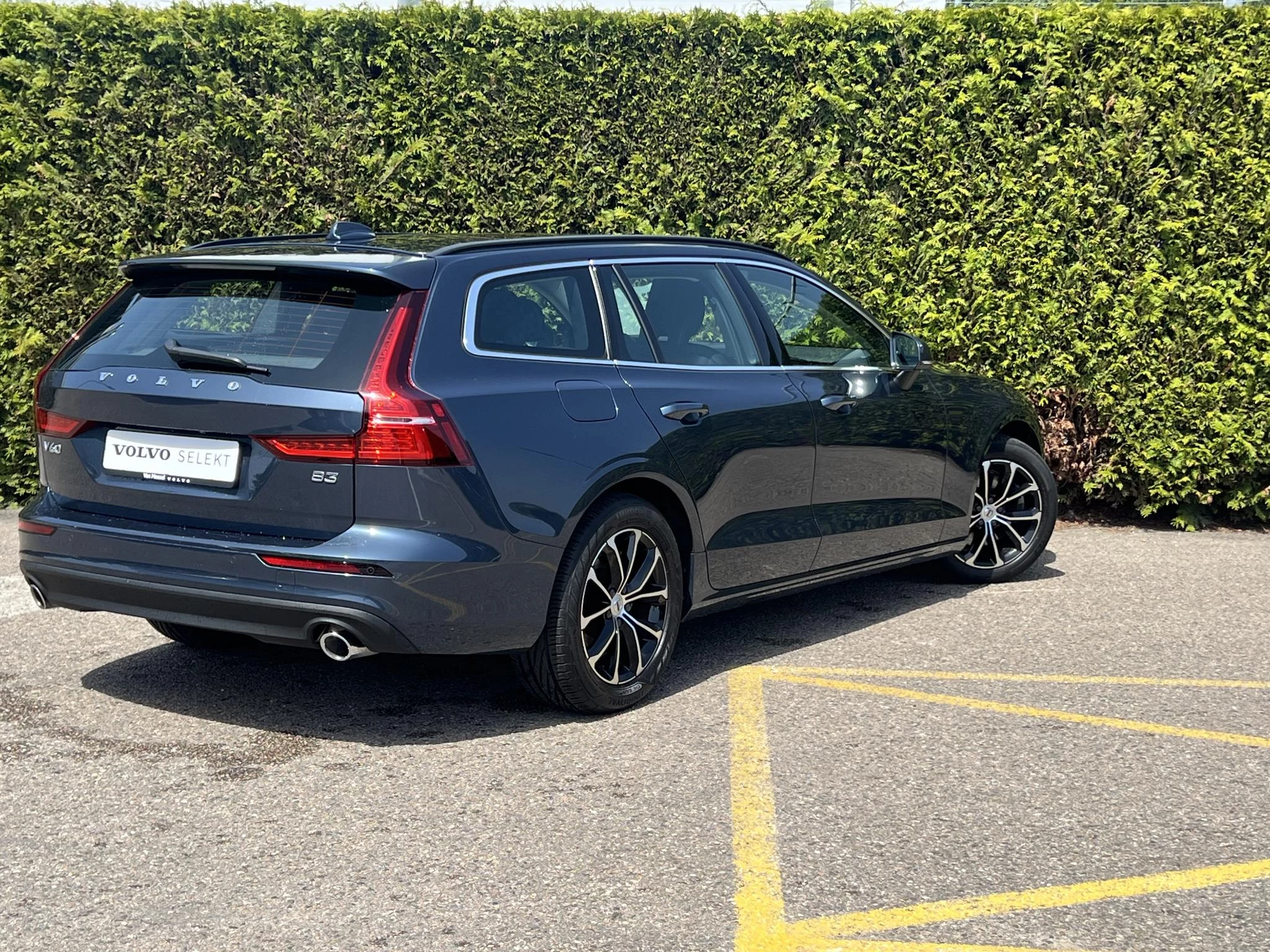 Volvo-V60-image-2