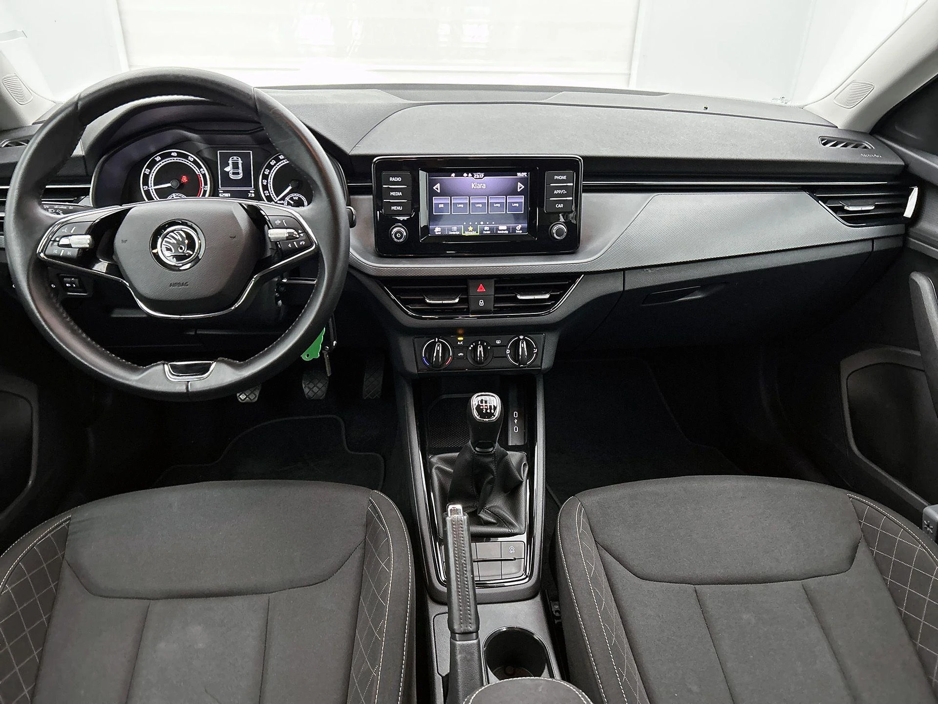 Škoda-Scala-image-18