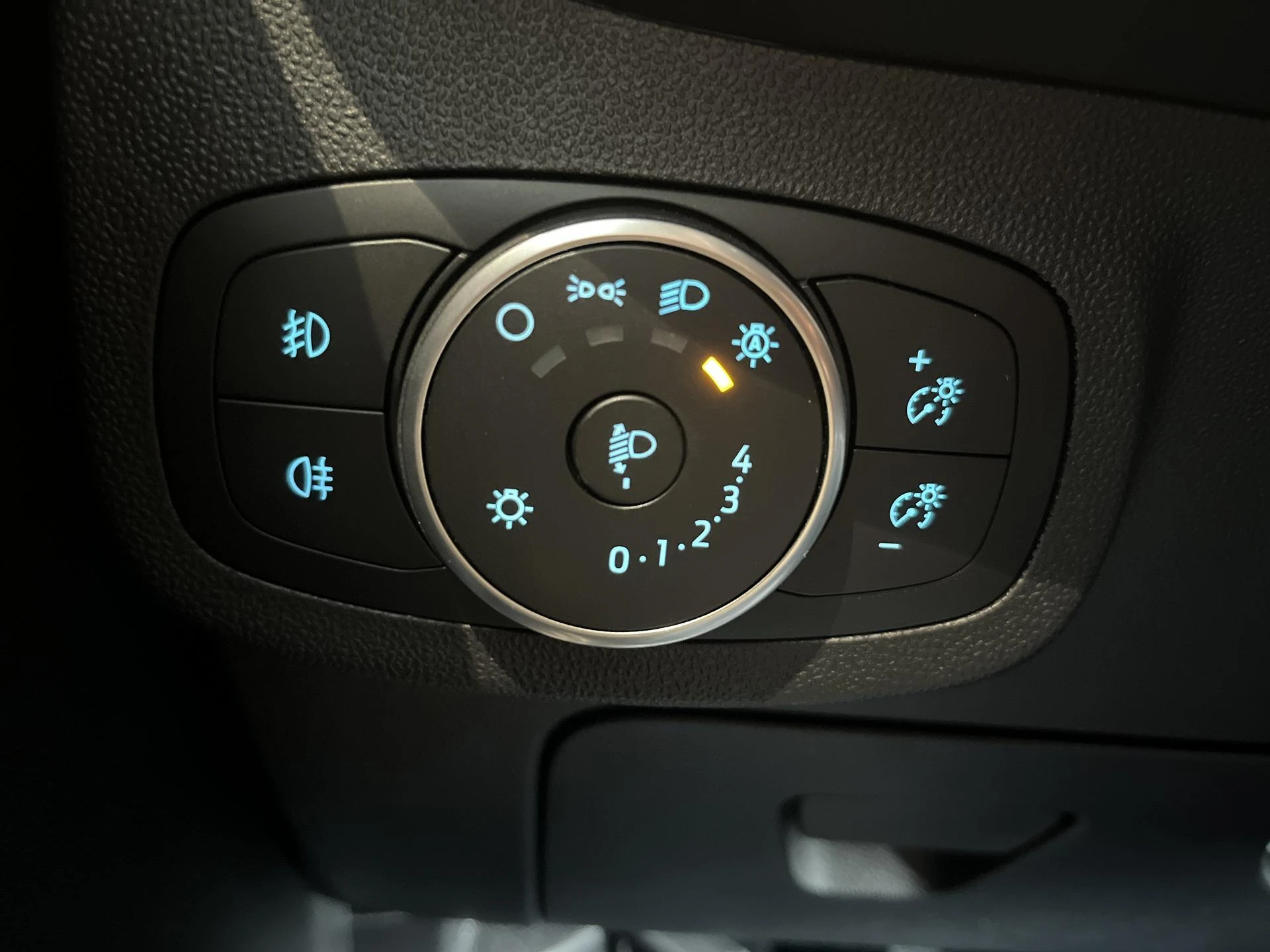 Ford Fiesta Active X - Winterpack - B&O - Unieke KM