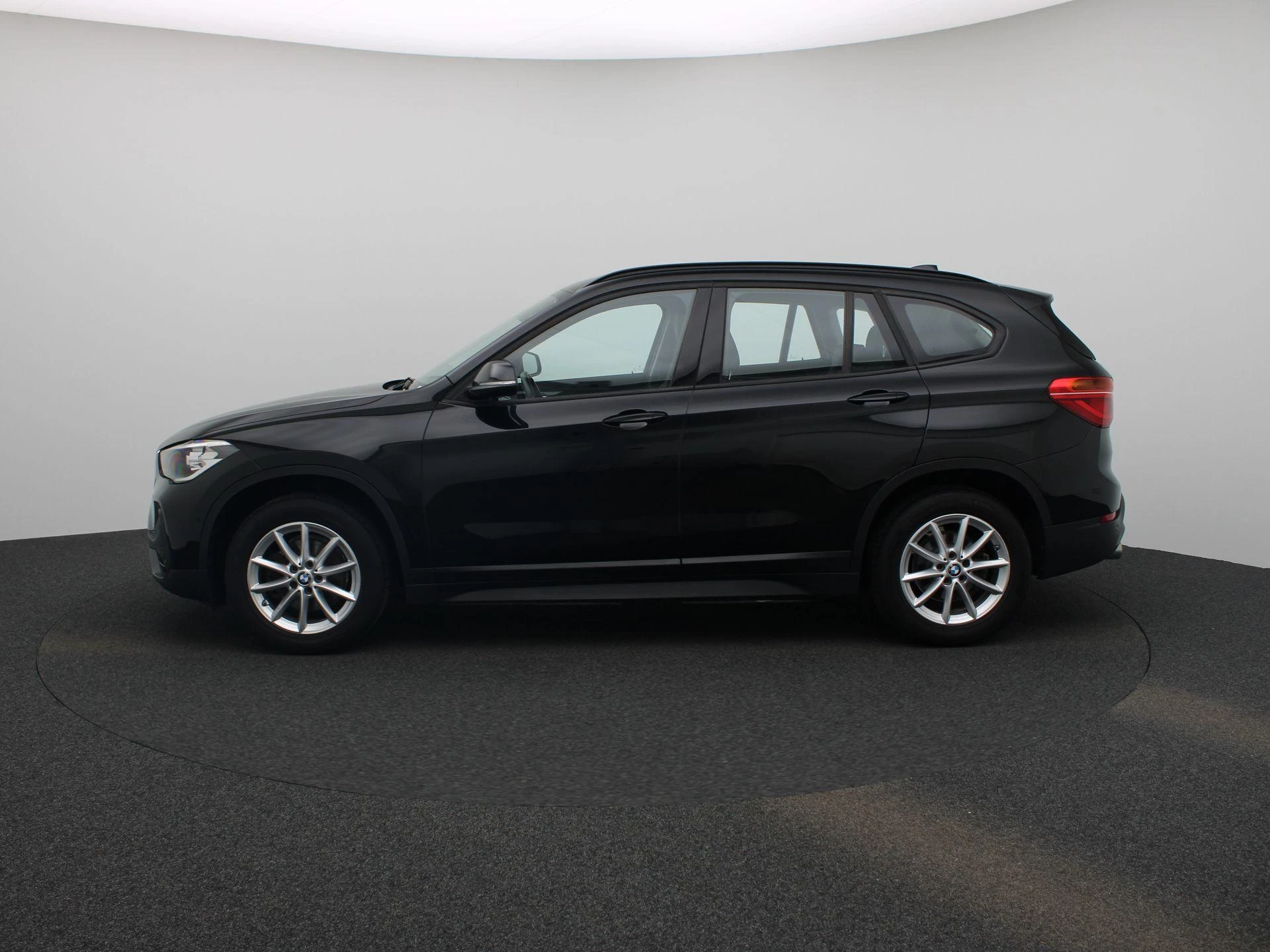 BMW-X1-image-3