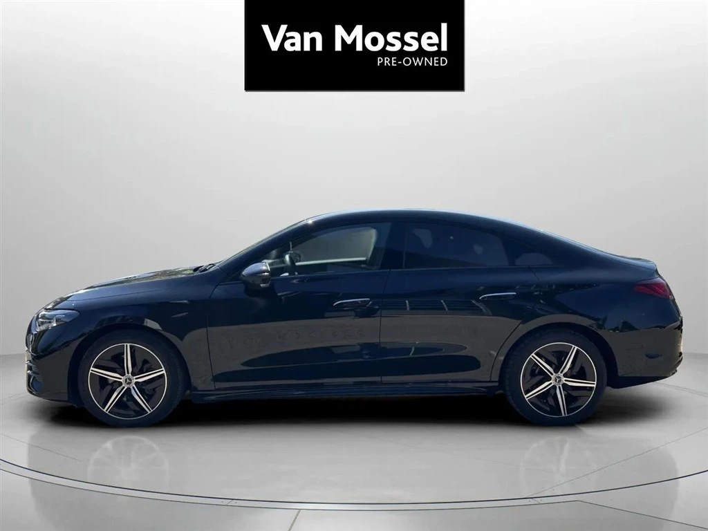Mercedes-Benz-CLA-image-7
