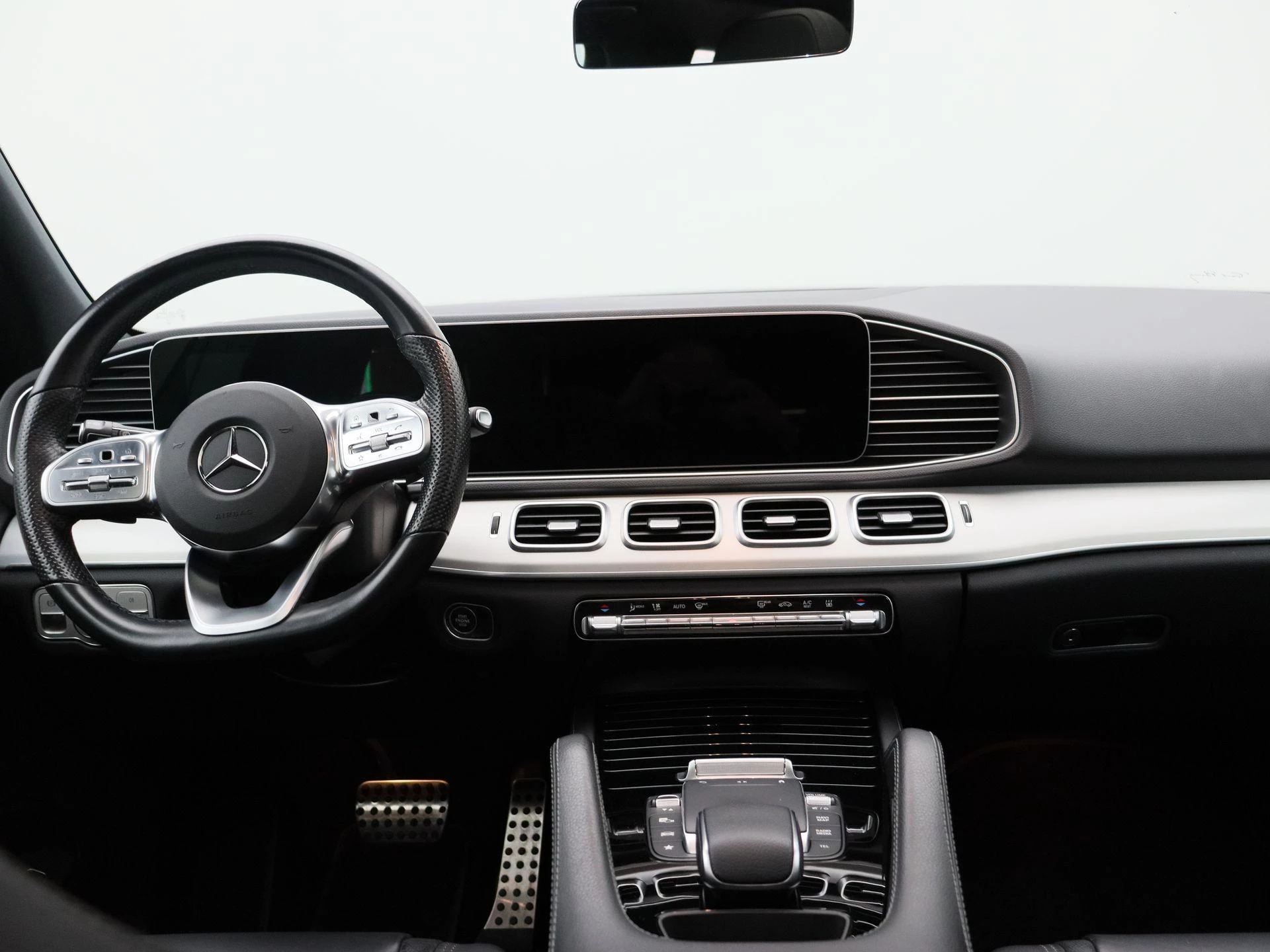 Mercedes-Benz GLE 350 de AMG LINE + LEDER + PANORAMISCH DAK + BURMESTER +