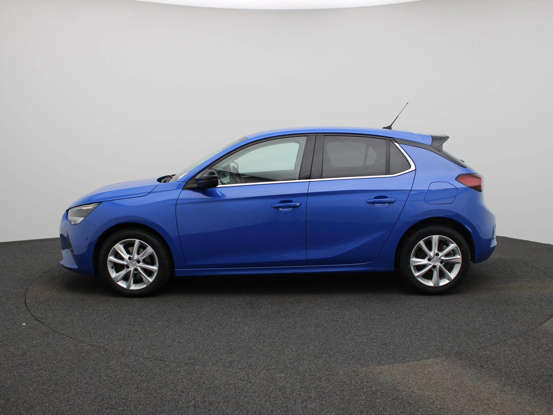 Opel-Corsa-image-4