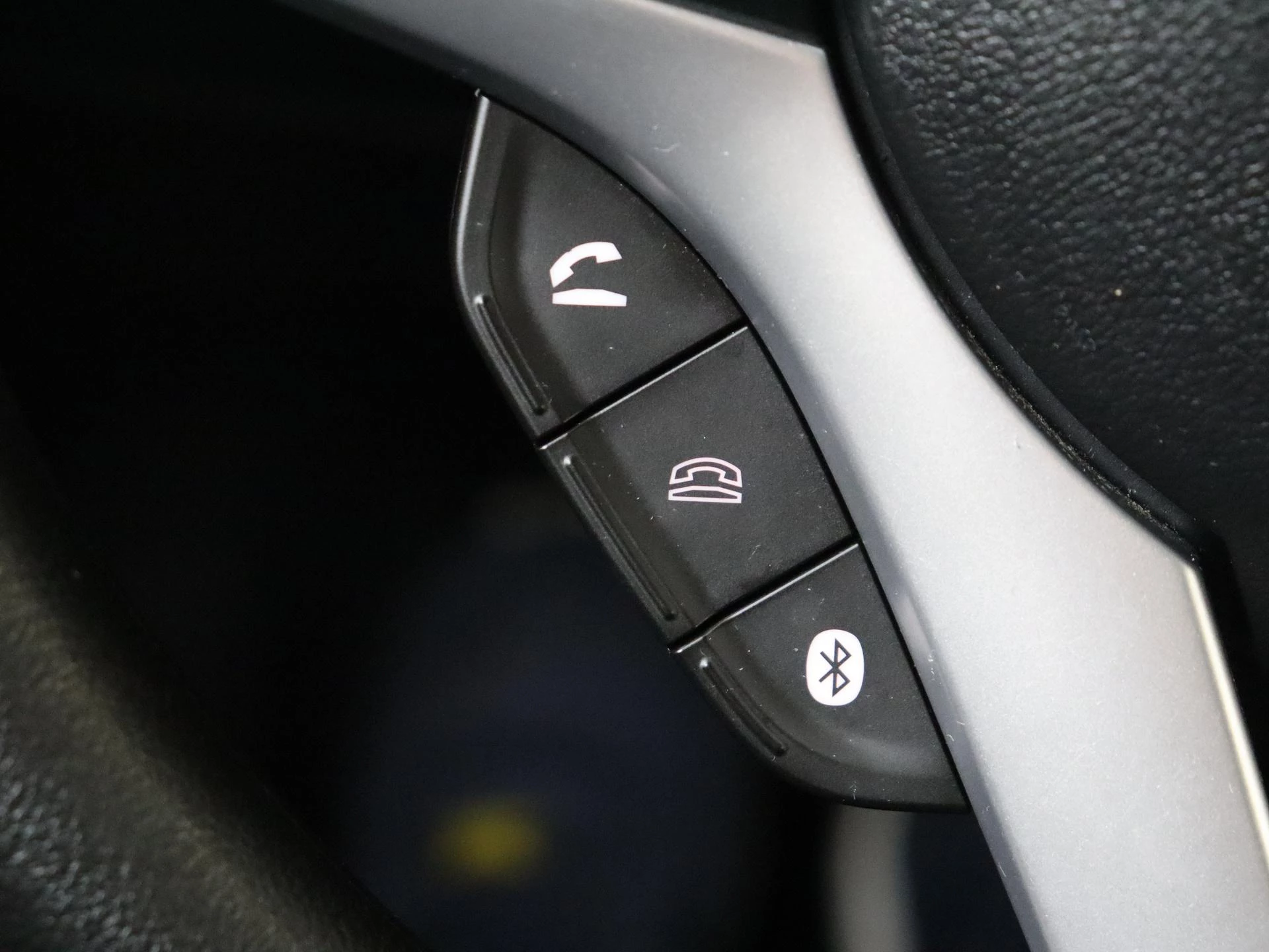Suzuki-Ignis-image-19