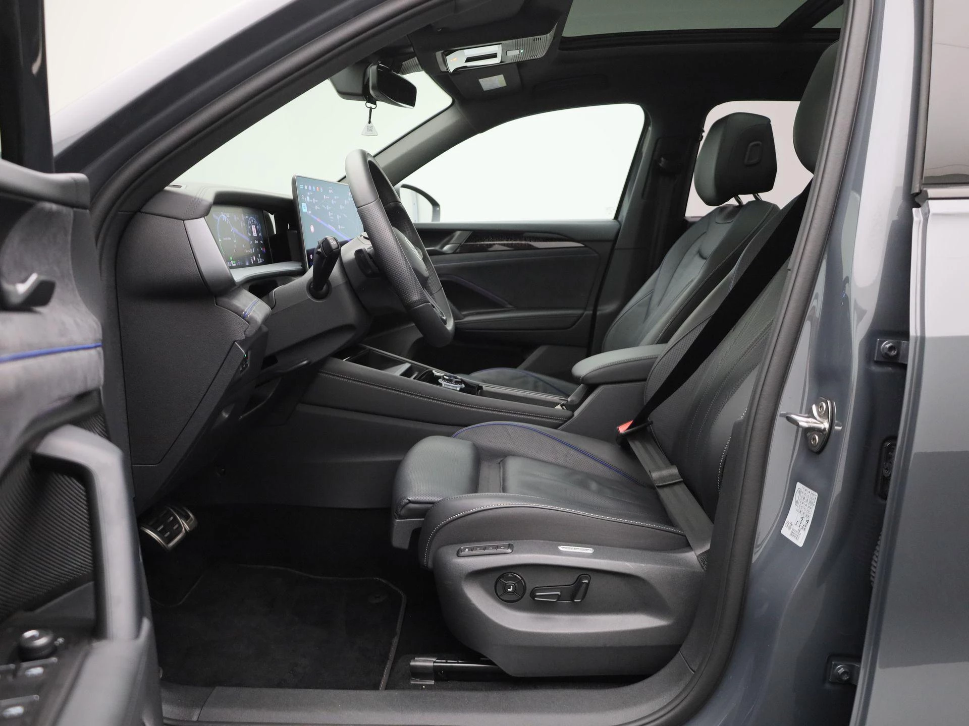 Volkswagen-Tayron-image-10