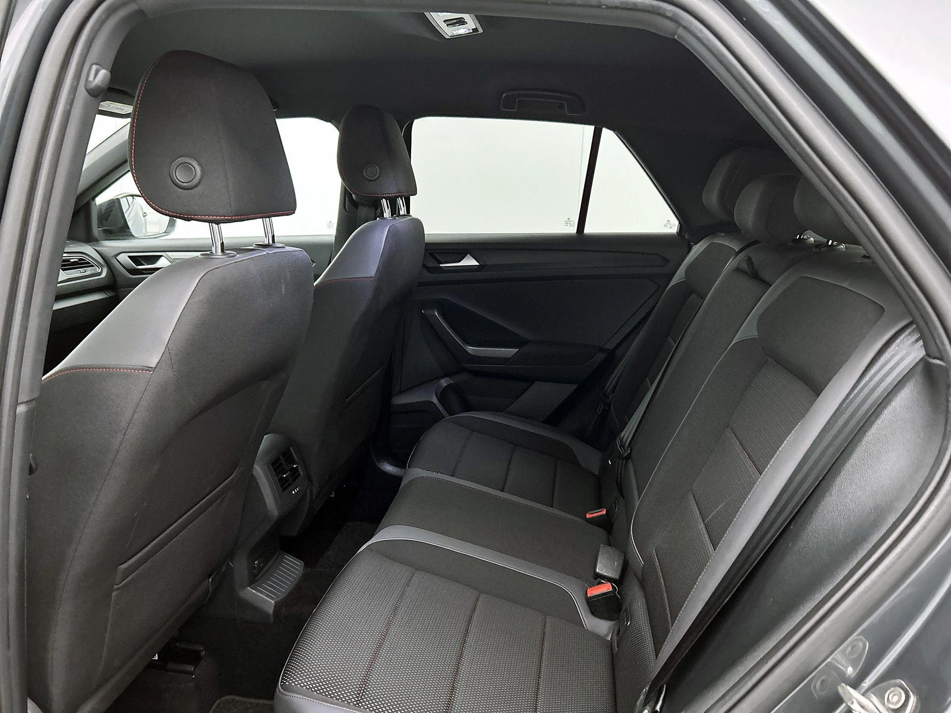 Volkswagen T-Roc 1.5 TSI Sport 150 PK