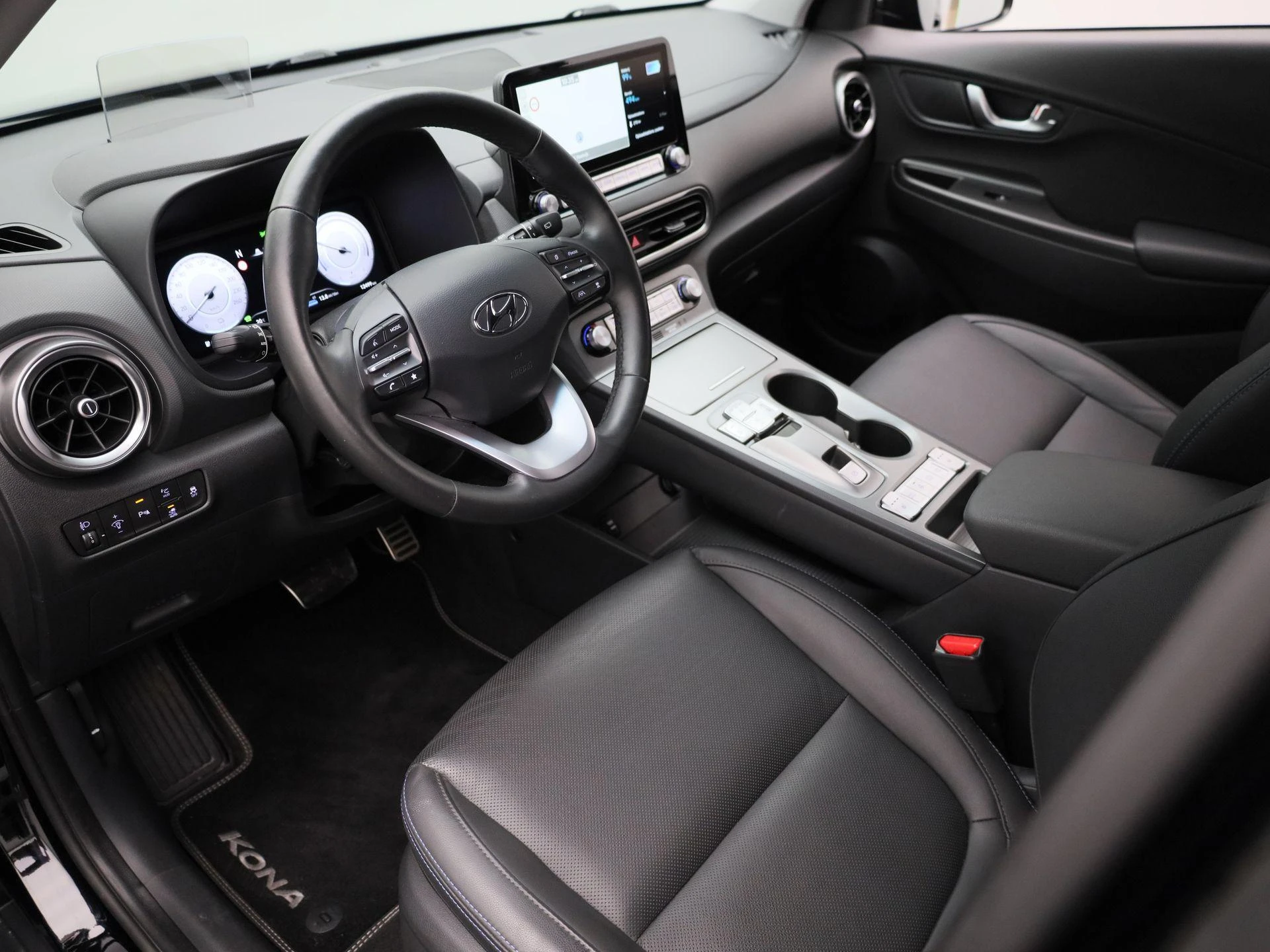 Hyundai-Kona-image-15