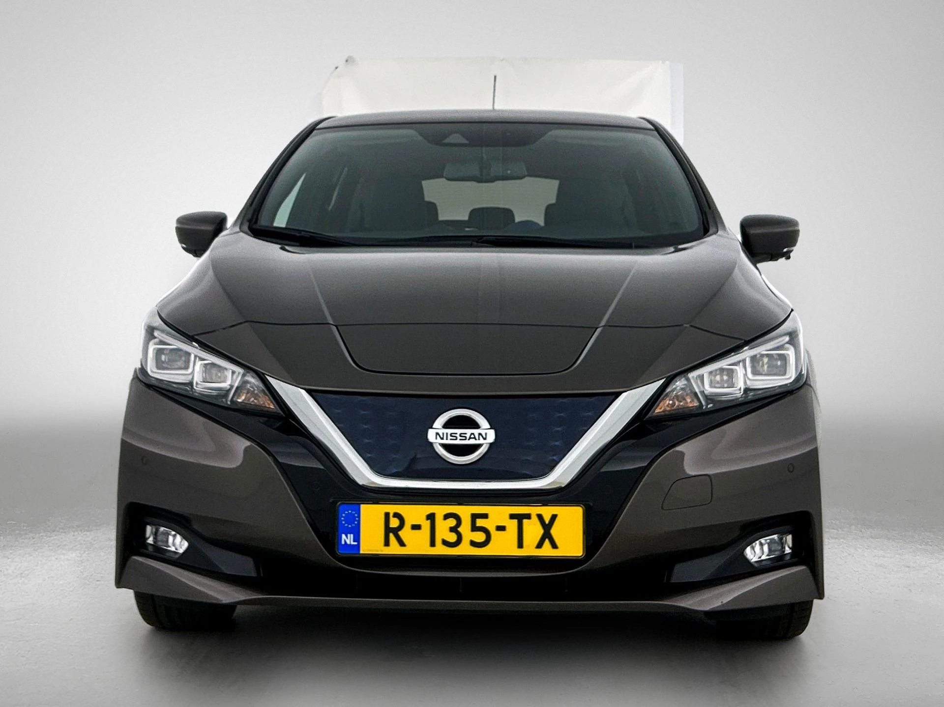 Nissan-Leaf-image-4